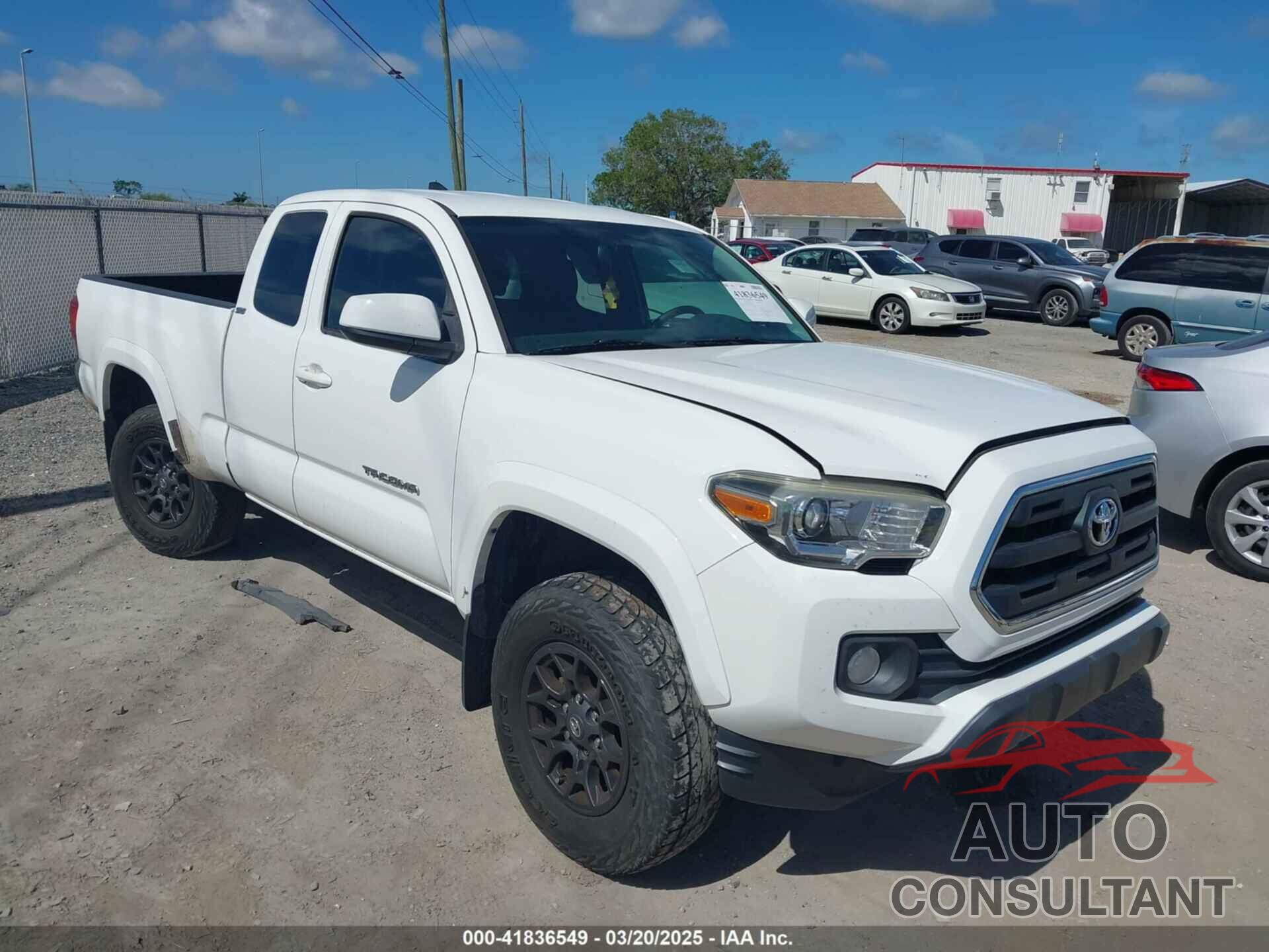 TOYOTA TACOMA 2017 - 5TFSZ5AN7HX077165