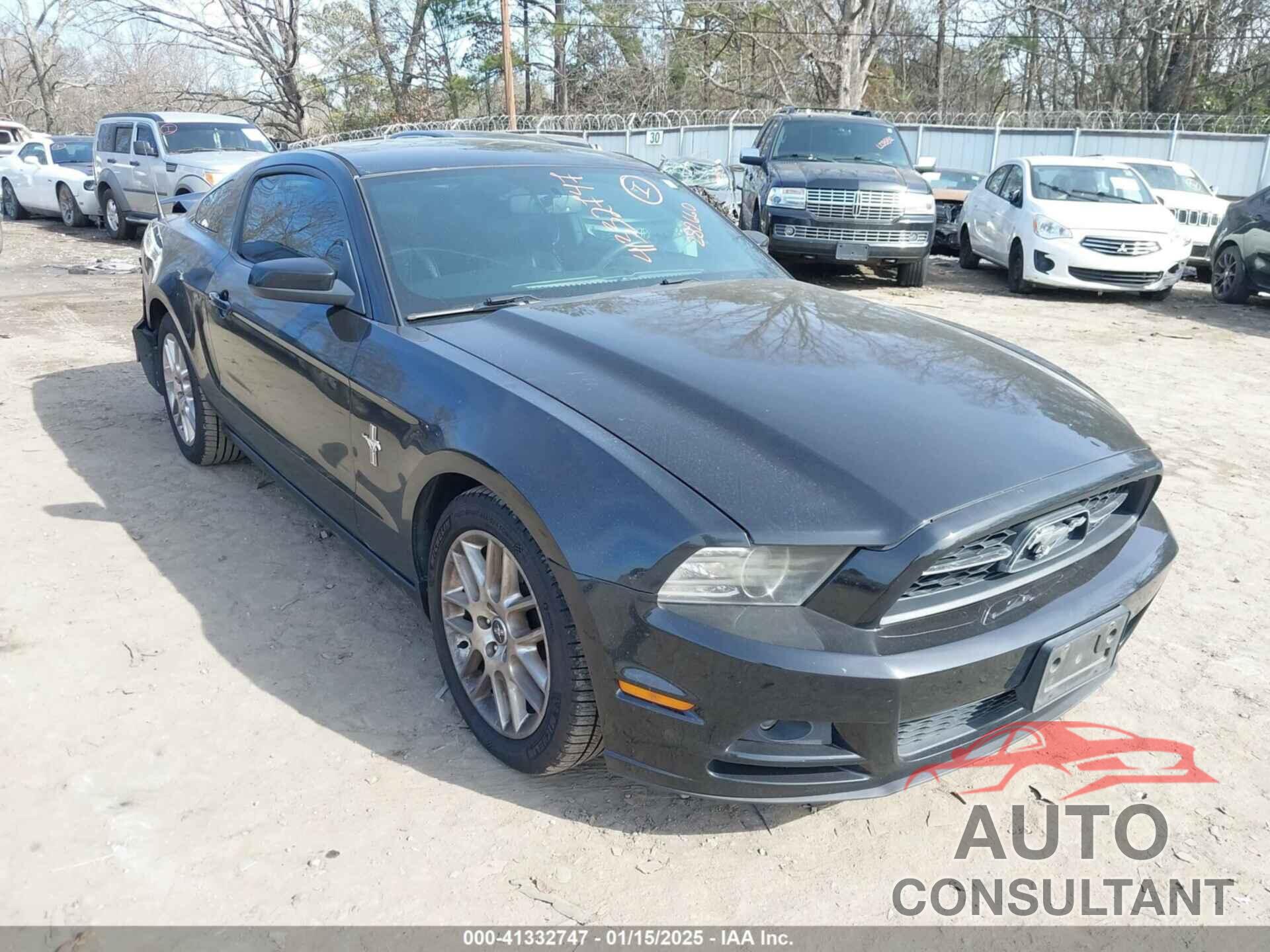 FORD MUSTANG 2014 - 1ZVBP8AM8E5282660