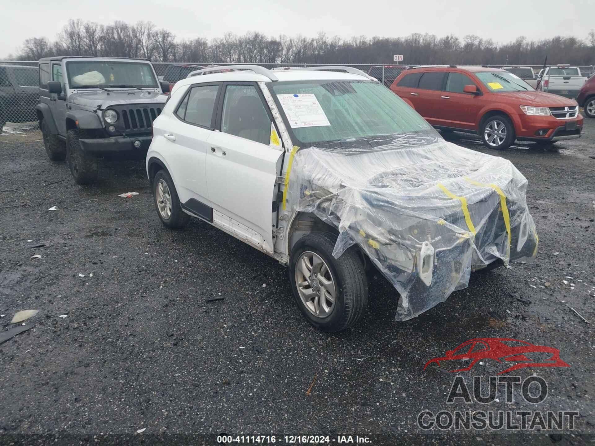 HYUNDAI VENUE 2020 - KMHRC8A37LU035150