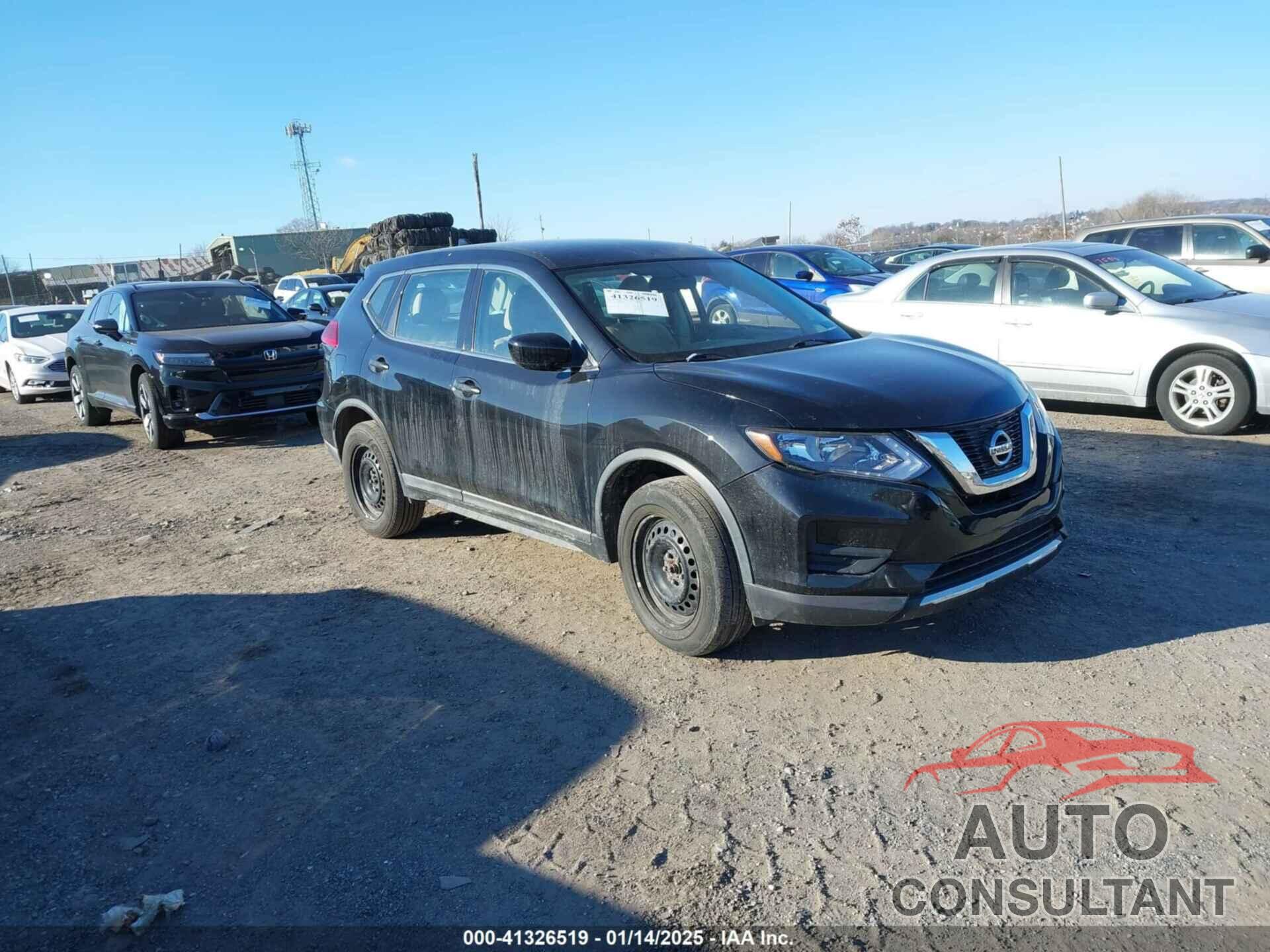 NISSAN ROGUE 2017 - KNMAT2MV1HP555037