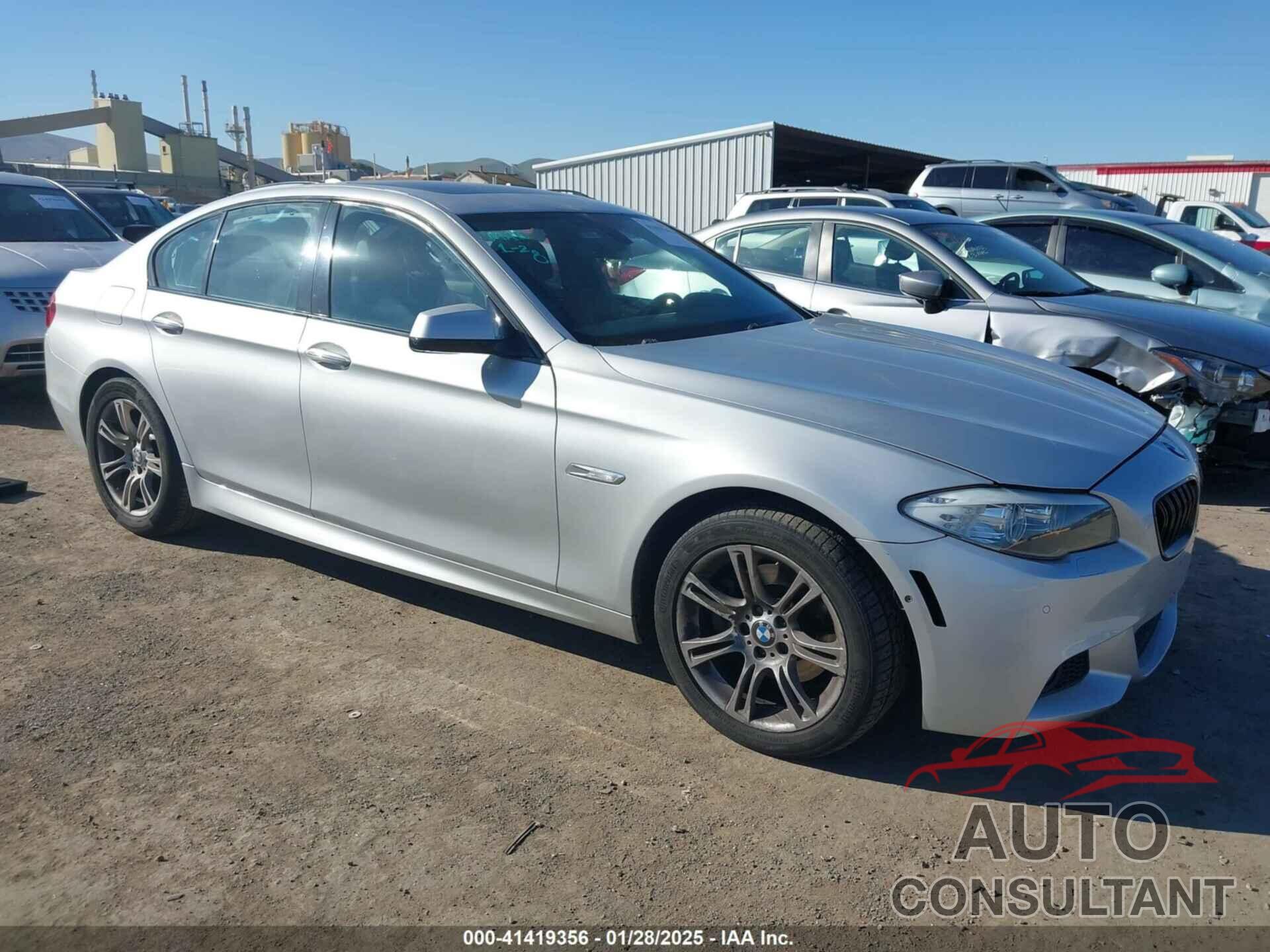 BMW 528I 2013 - WBAXG5C56DDY34199