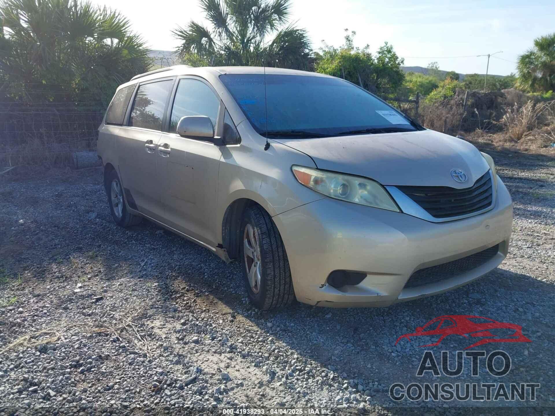 TOYOTA SIENNA 2012 - 5TDKK3DC3CS255879
