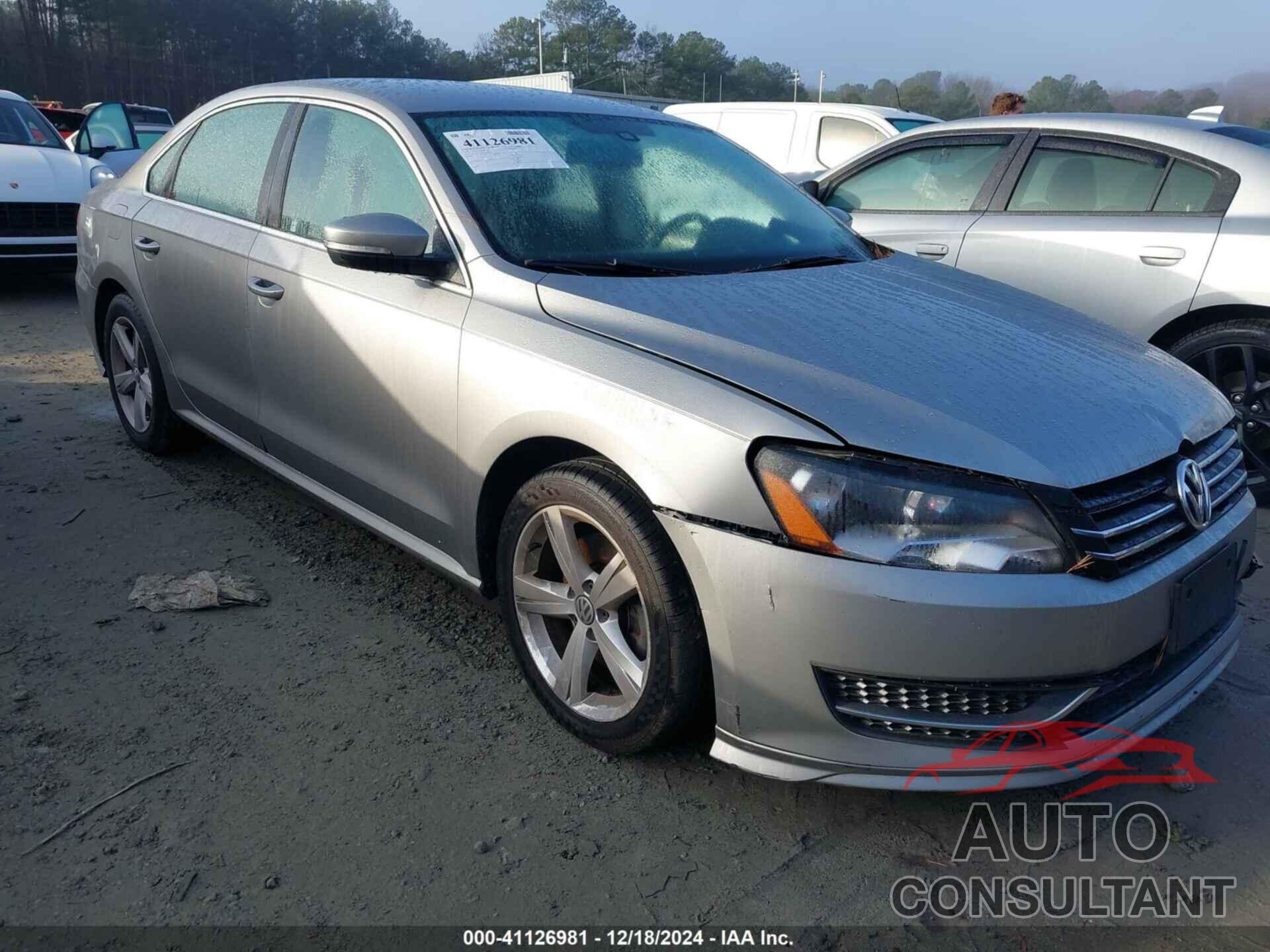 VOLKSWAGEN PASSAT 2013 - 1VWBP7A36DC054538
