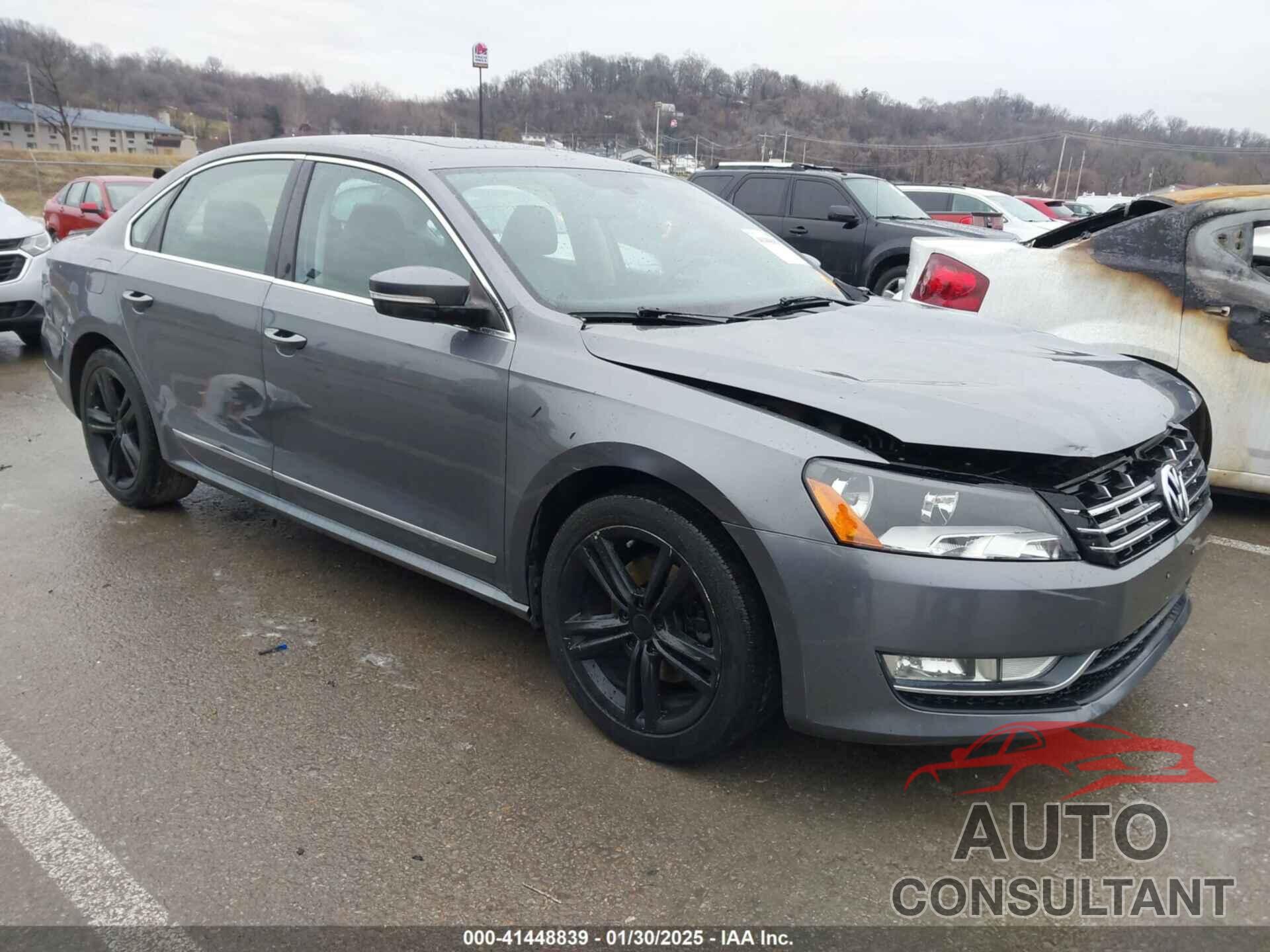 VOLKSWAGEN PASSAT 2013 - 1VWCN7A32DC110954