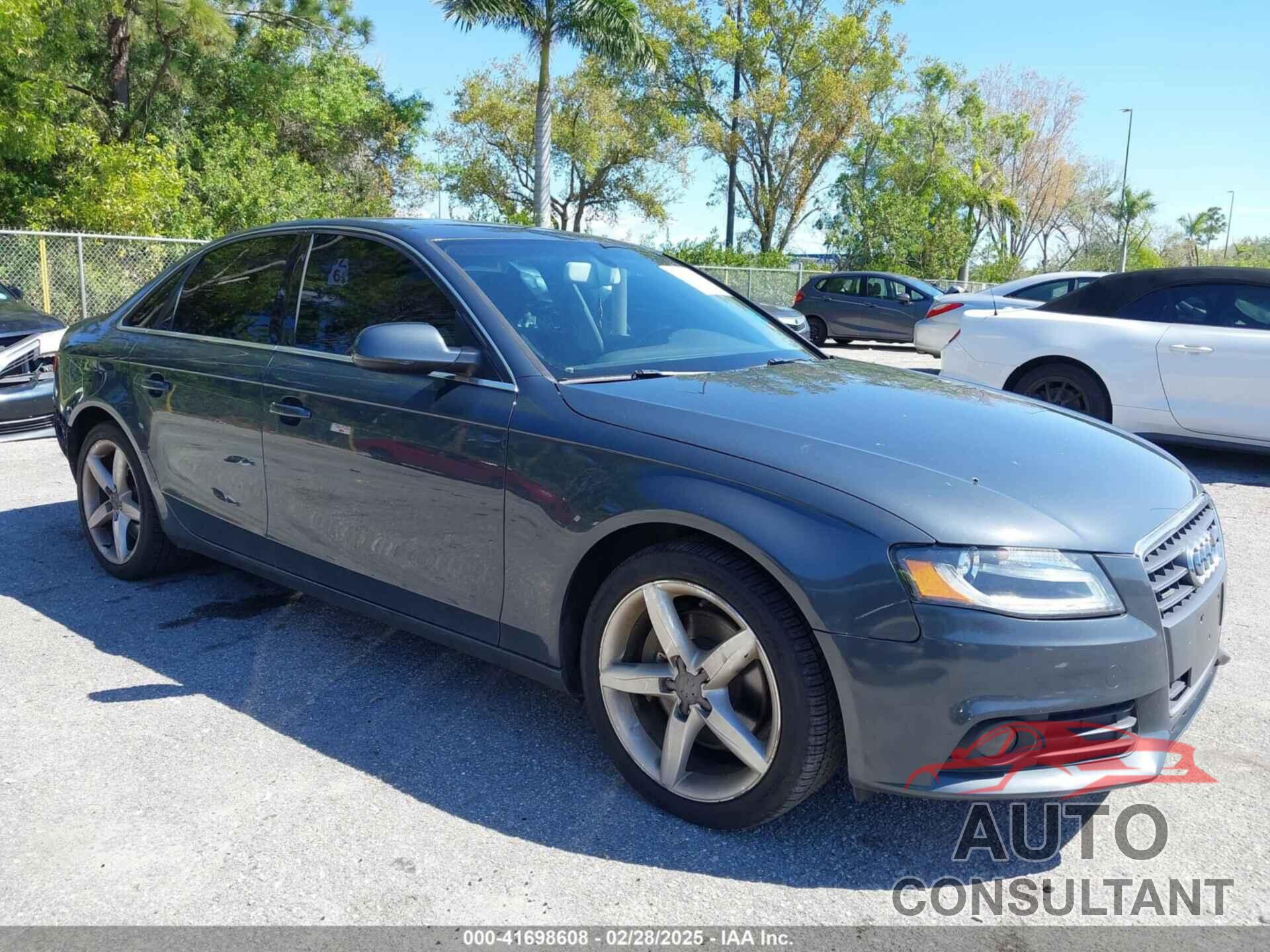 AUDI A4 2011 - WAUFFAFL8BN045576