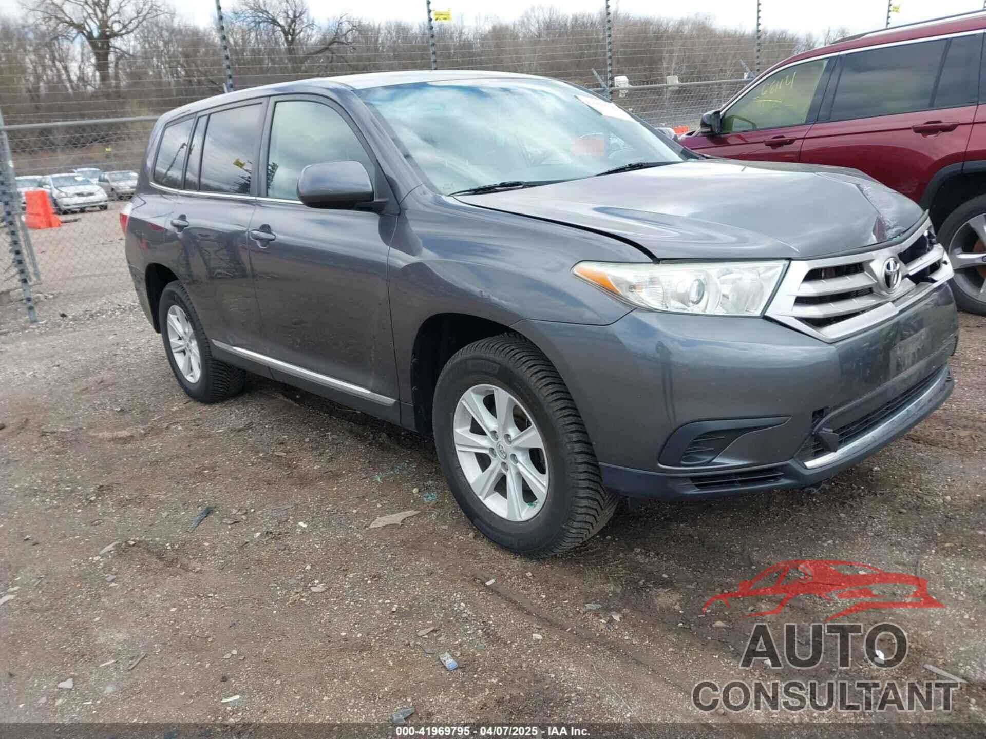 TOYOTA HIGHLANDER 2013 - 5TDBK3EH7DS213341