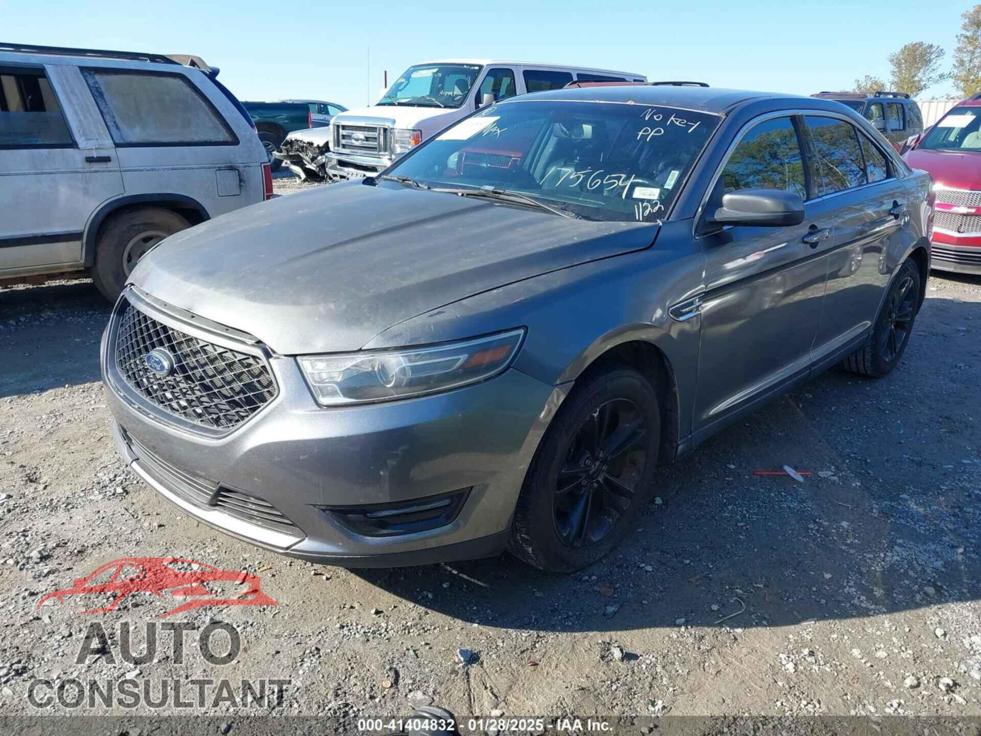 FORD TAURUS 2014 - 1FAHP2E82EG175654