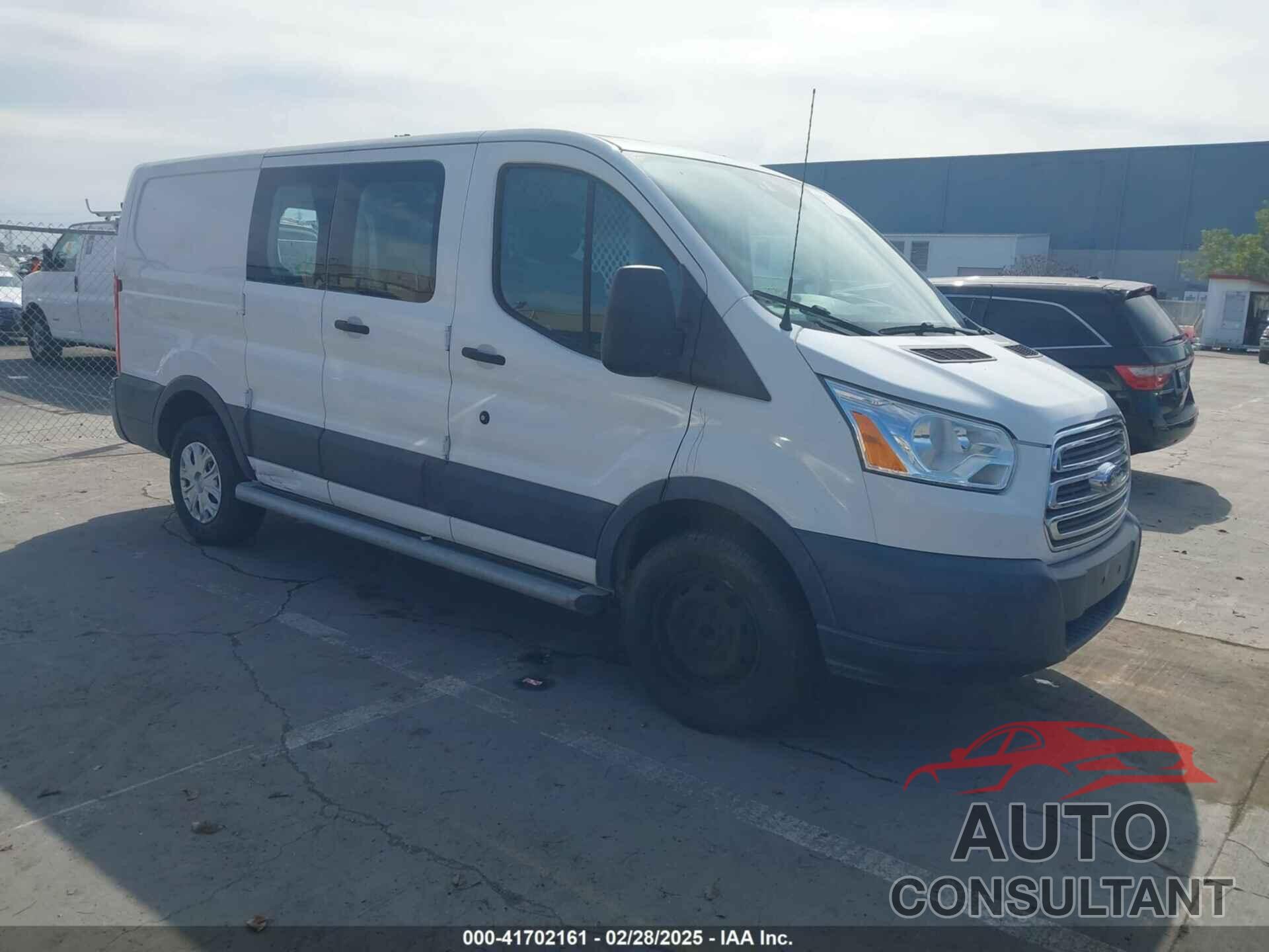 FORD TRANSIT-250 2016 - 1FTYR1ZM9GKA59874