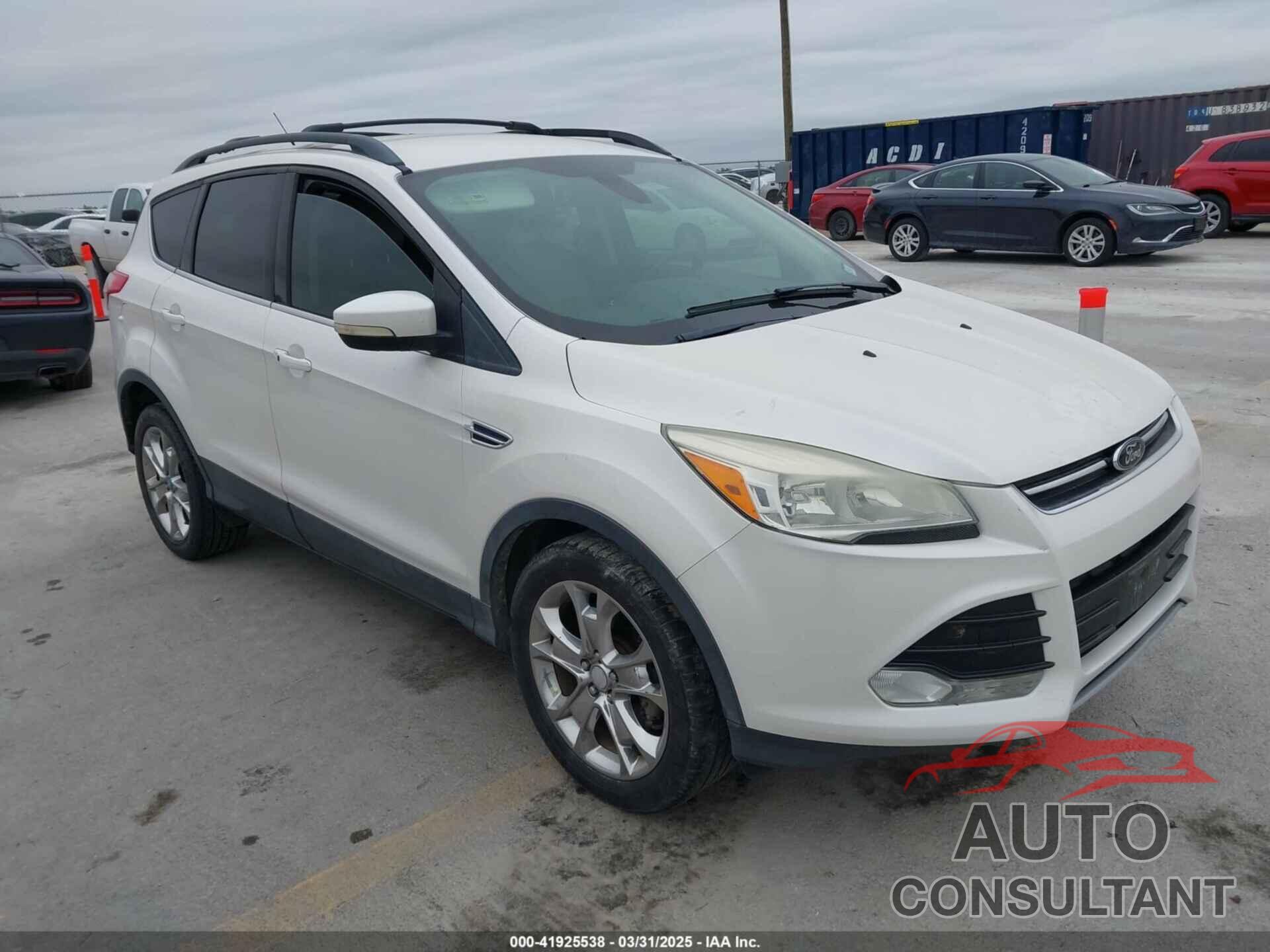FORD ESCAPE 2013 - 1FMCU0HX8DUC23514