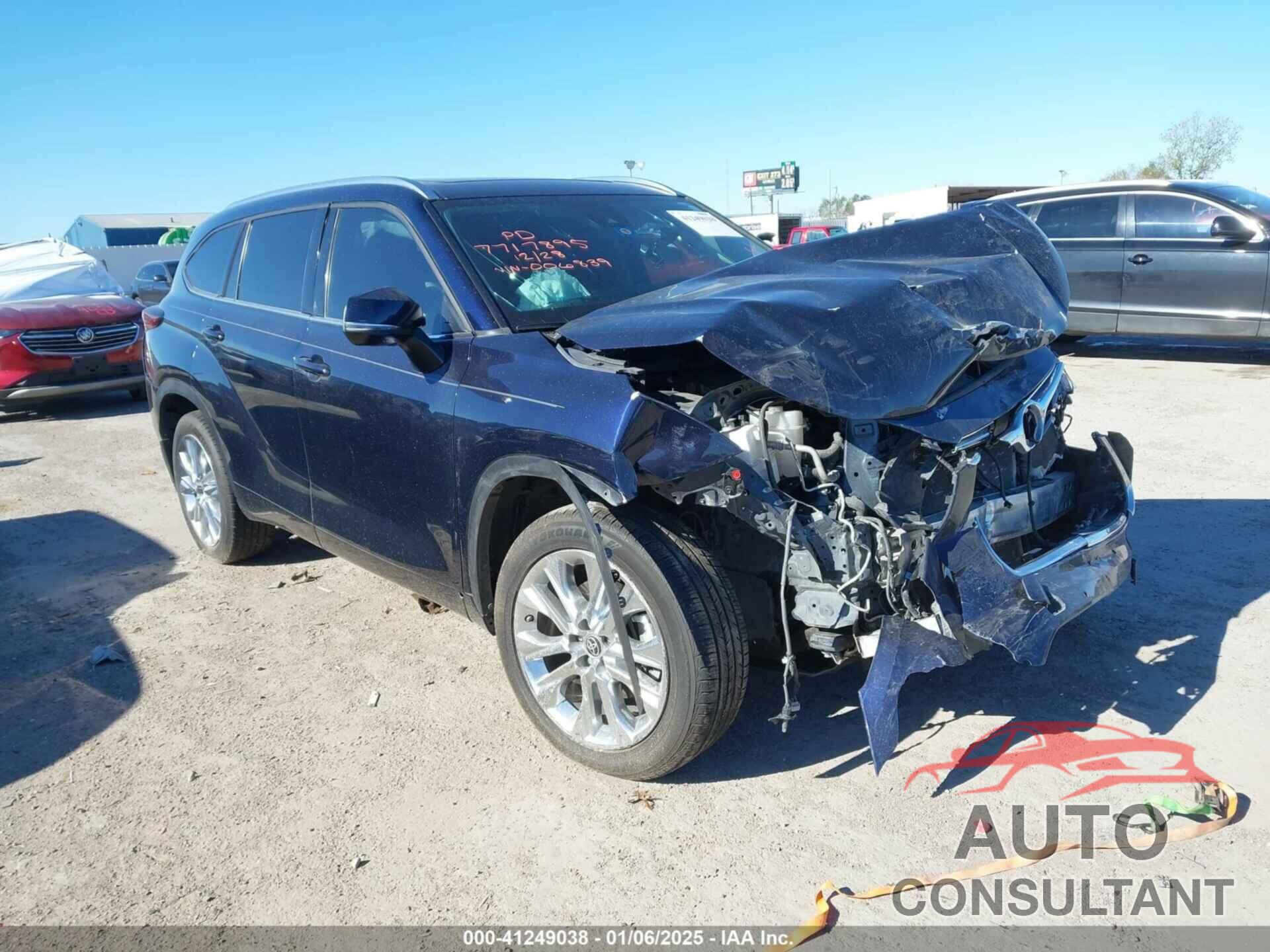 TOYOTA HIGHLANDER 2023 - 5TDKDRAH3PS006839