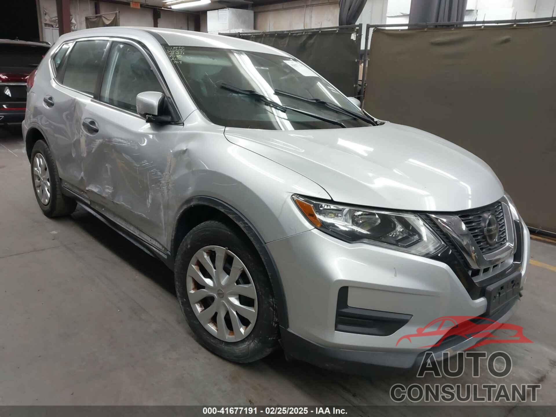 NISSAN ROGUE 2018 - KNMAT2MT9JP585231