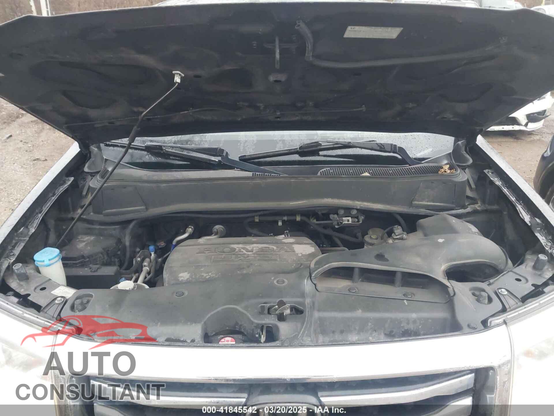 HONDA PILOT 2015 - 5FNYF4H36FB062844