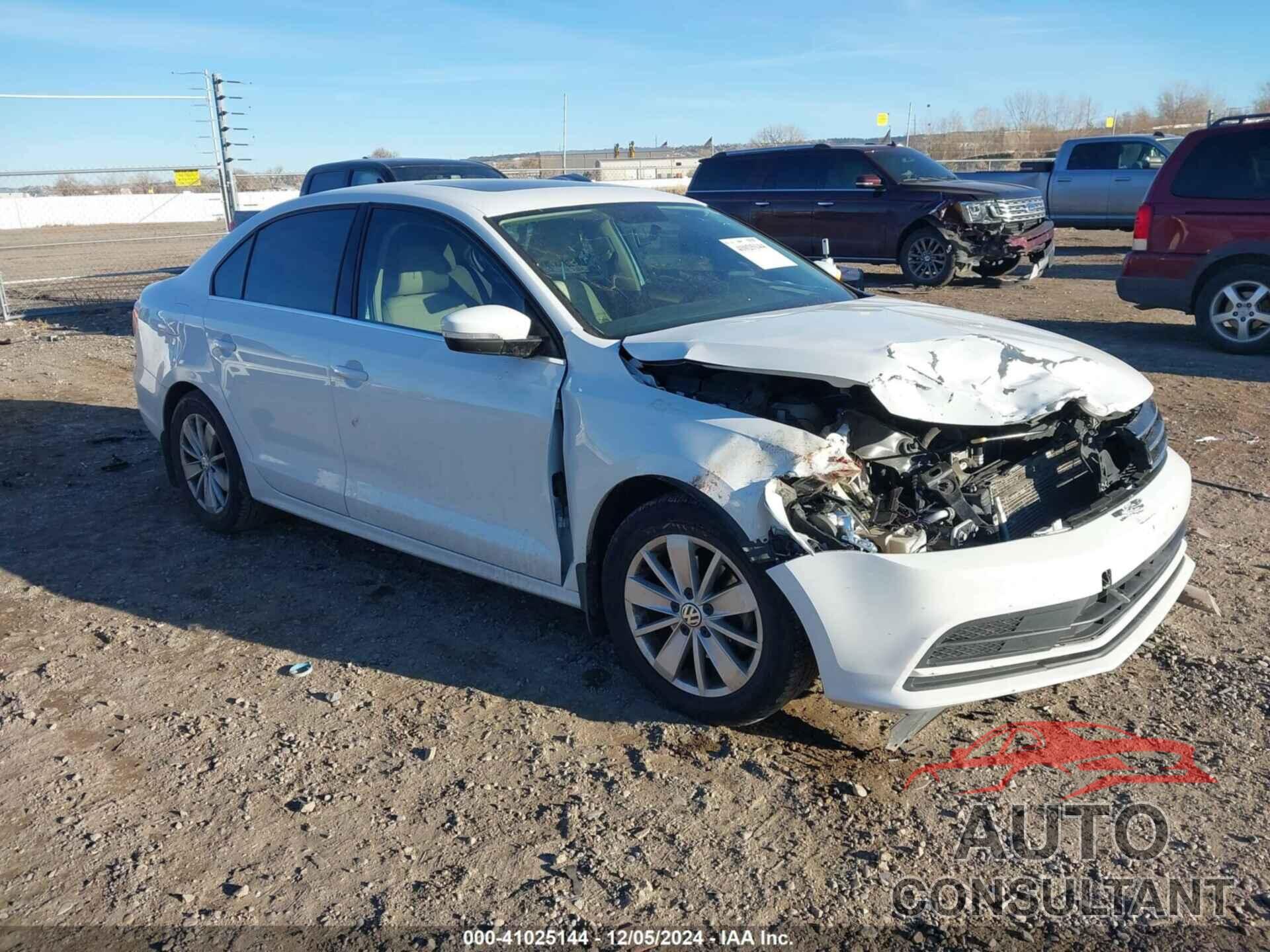 VOLKSWAGEN JETTA 2016 - 3VWD67AJ7GM211779