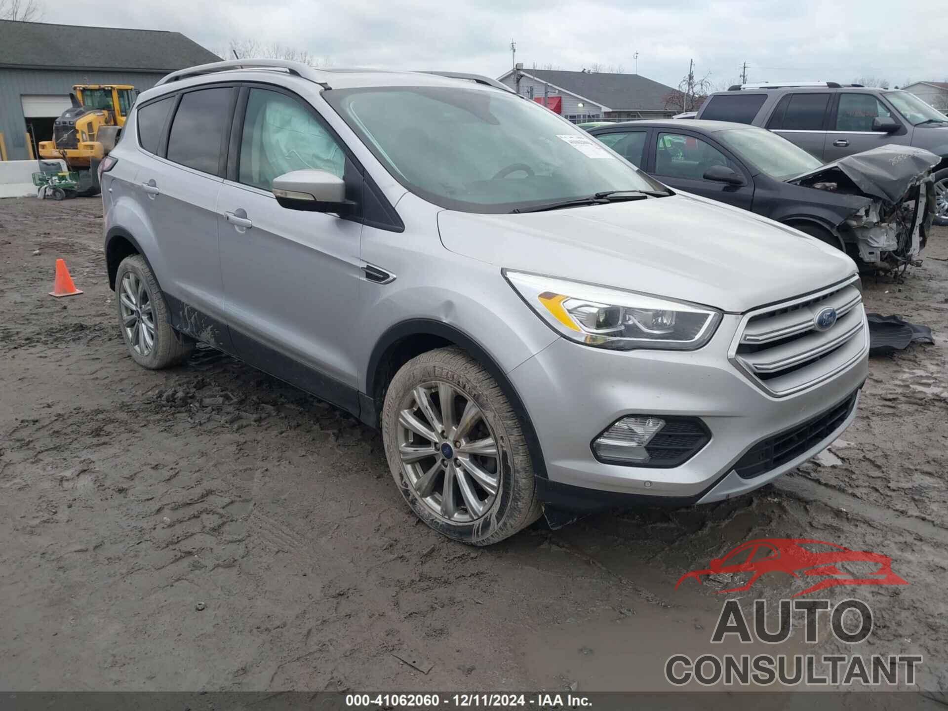 FORD ESCAPE 2018 - 1FMCU9J91JUA20766