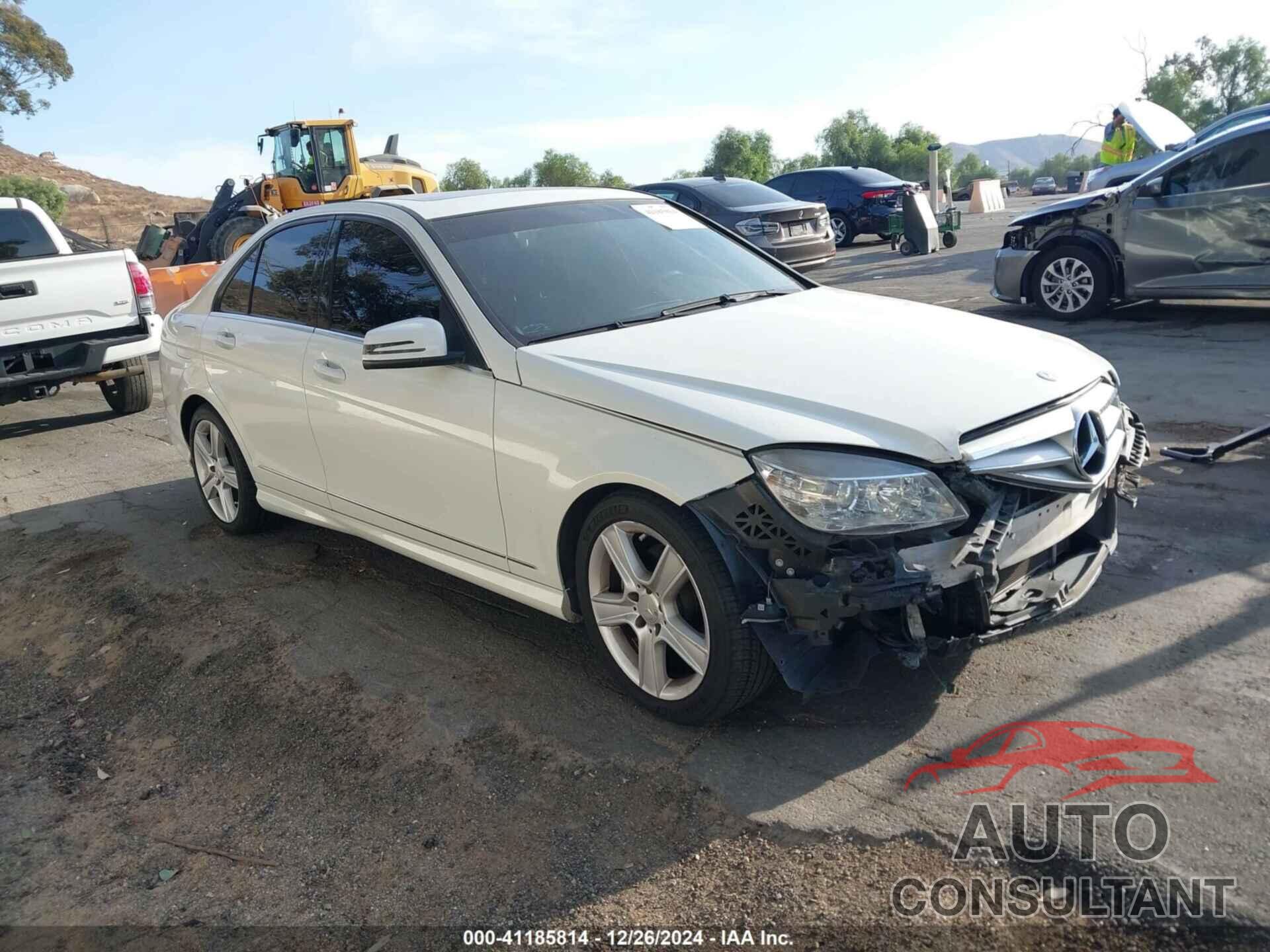 MERCEDES-BENZ C 300 2010 - WDDGF5EB8AR098377