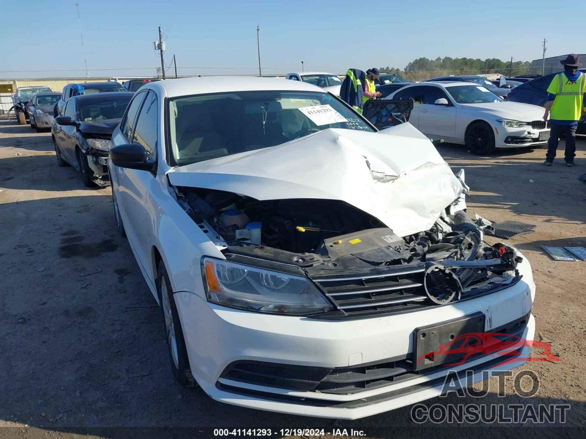 VOLKSWAGEN JETTA 2015 - 3VW2K7AJ3FM228189
