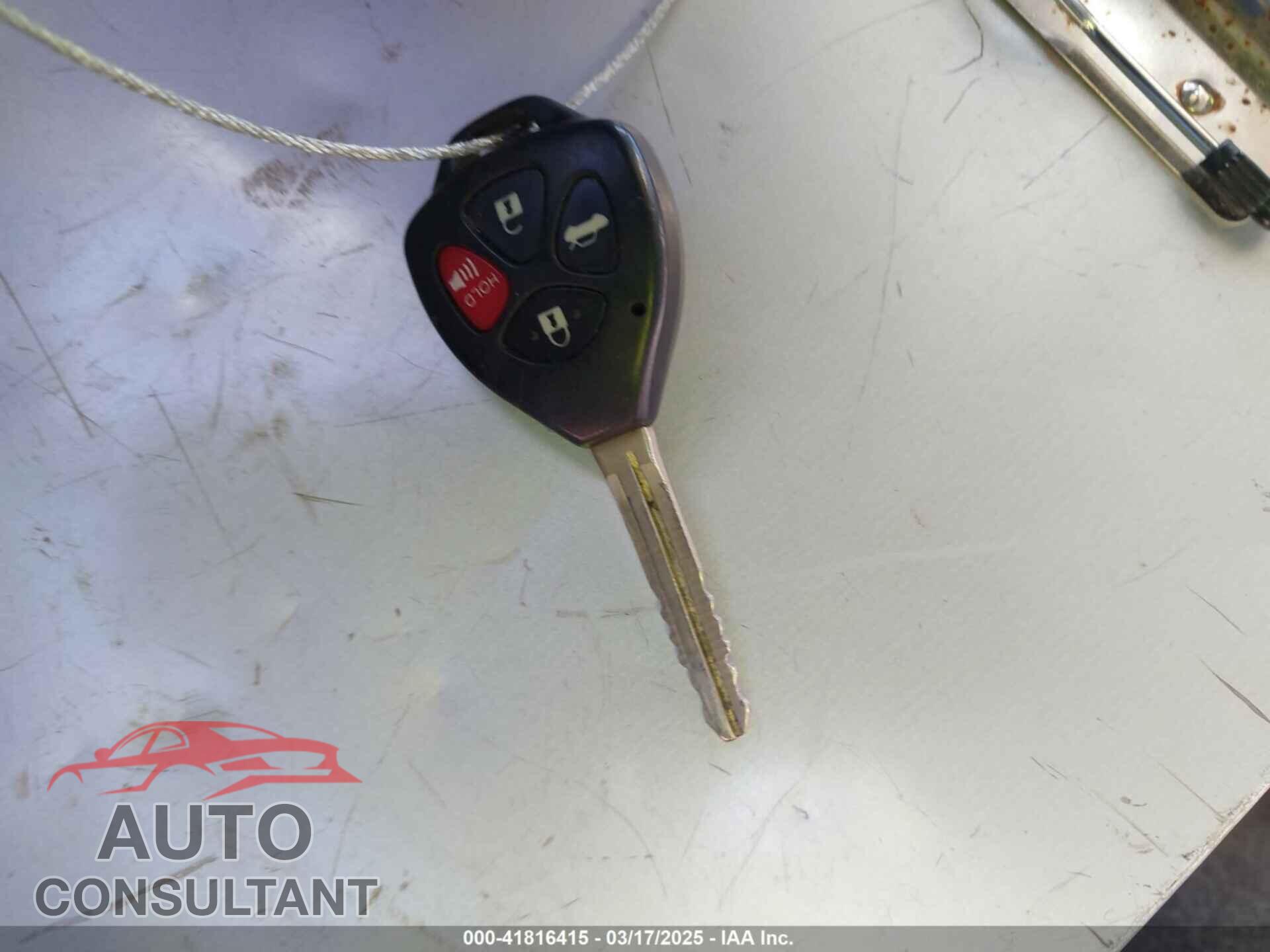 TOYOTA RAV4 2009 - JTMZF33V99D013169