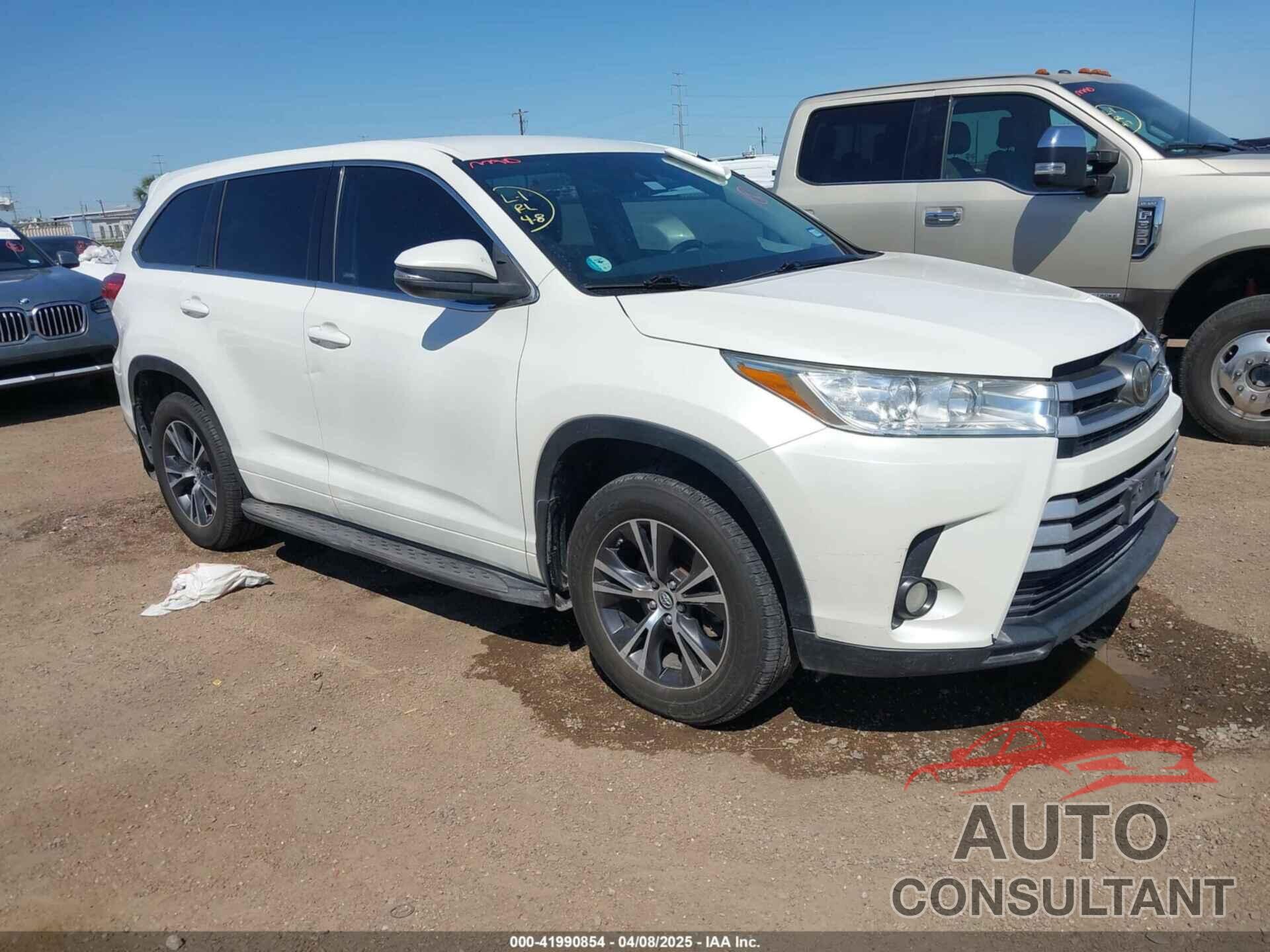 TOYOTA HIGHLANDER 2018 - 5TDZZRFH9JS288436