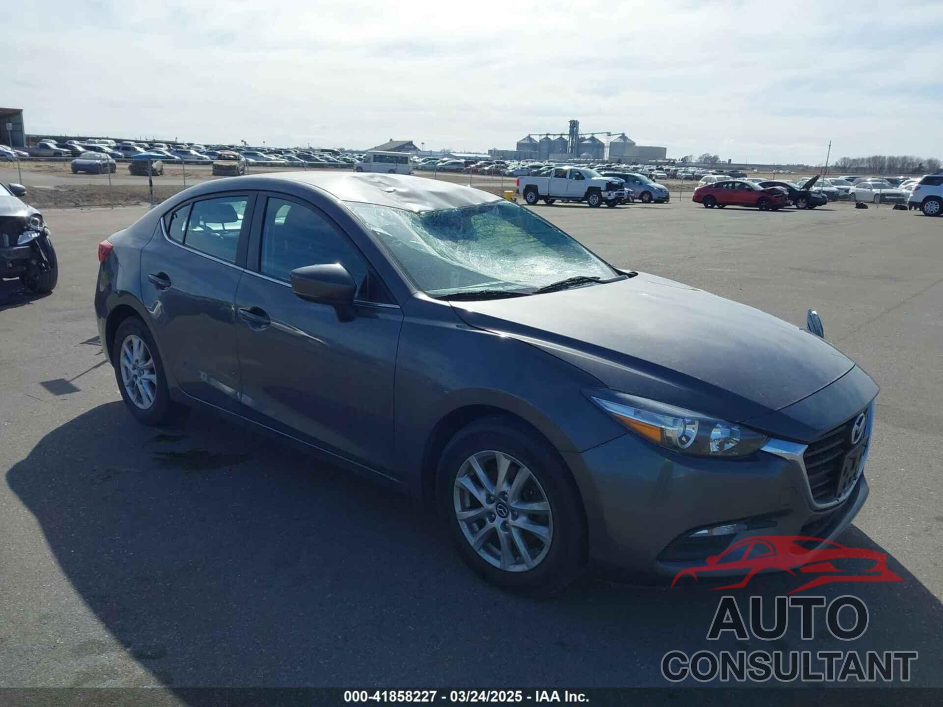 MAZDA MAZDA3 2018 - 3MZBN1U76JM183441