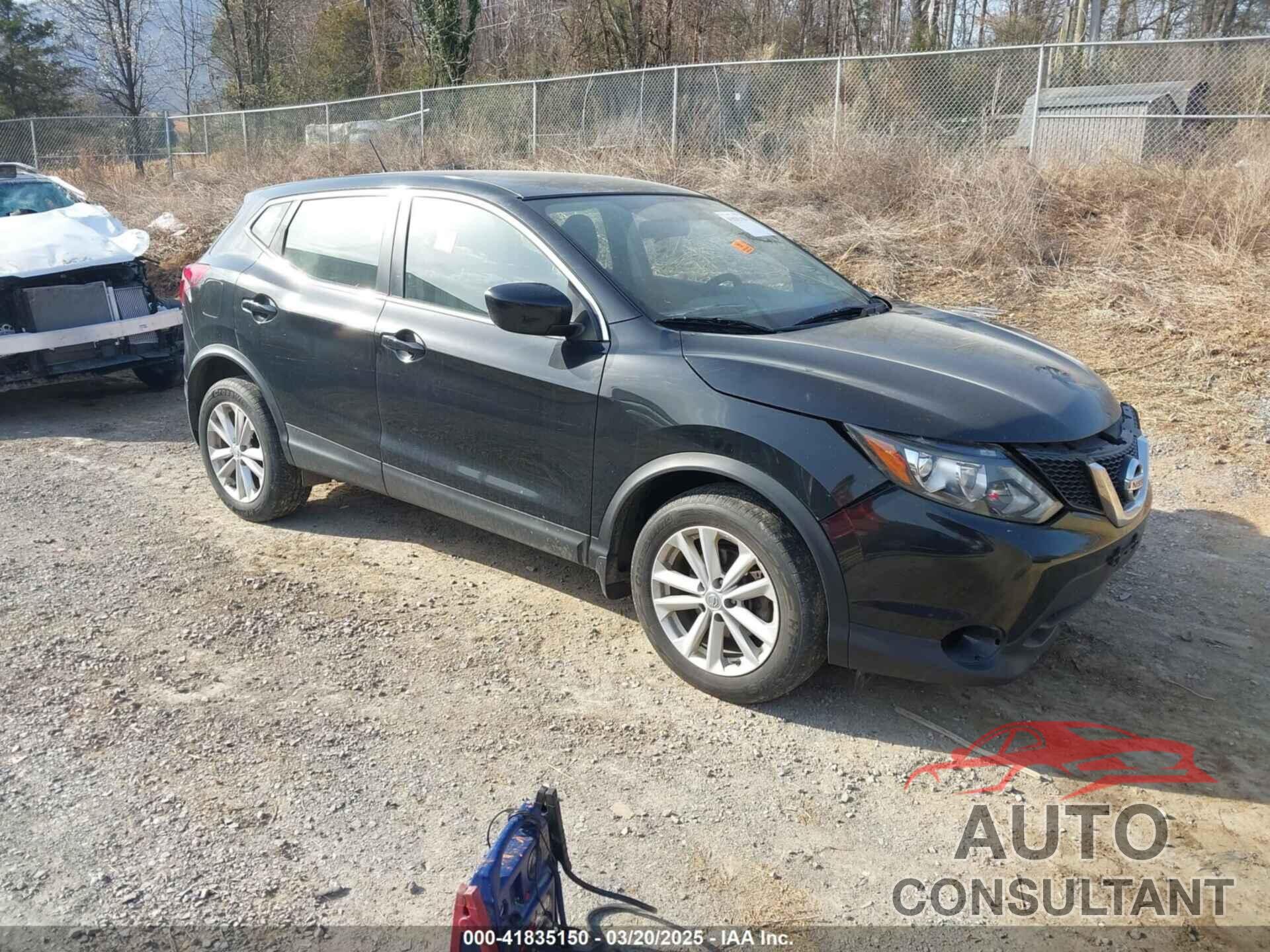 NISSAN ROGUE SPORT 2017 - JN1BJ1CR2HW139984