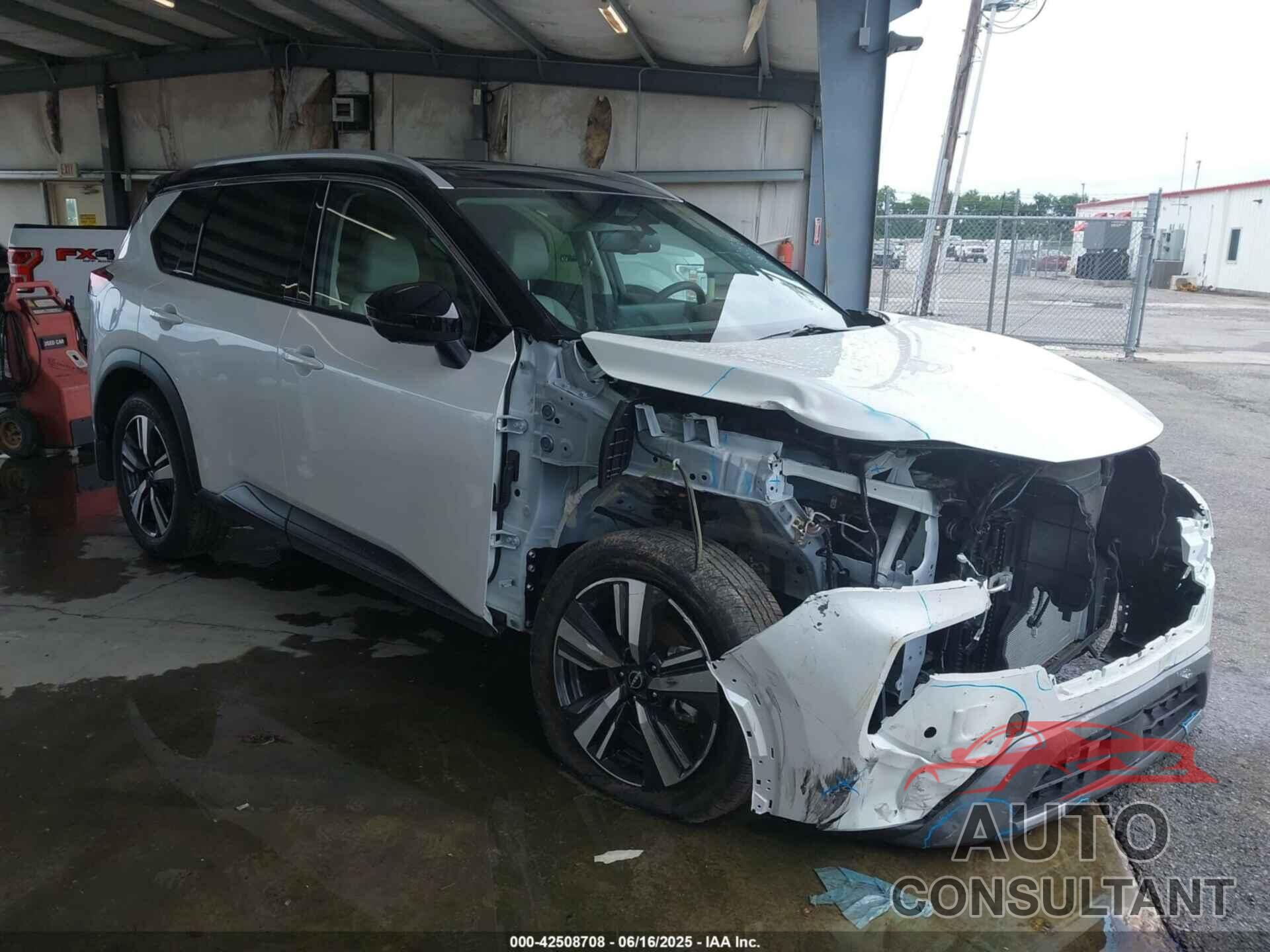 NISSAN ROGUE 2024 - JN8BT3CA2RW003521