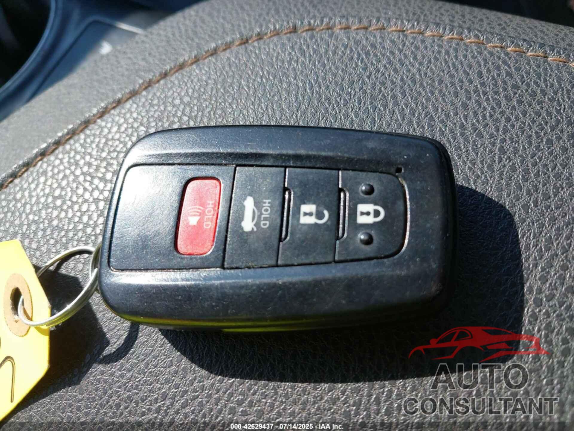 TOYOTA CAMRY 2019 - 4T1B11HK0KU167290