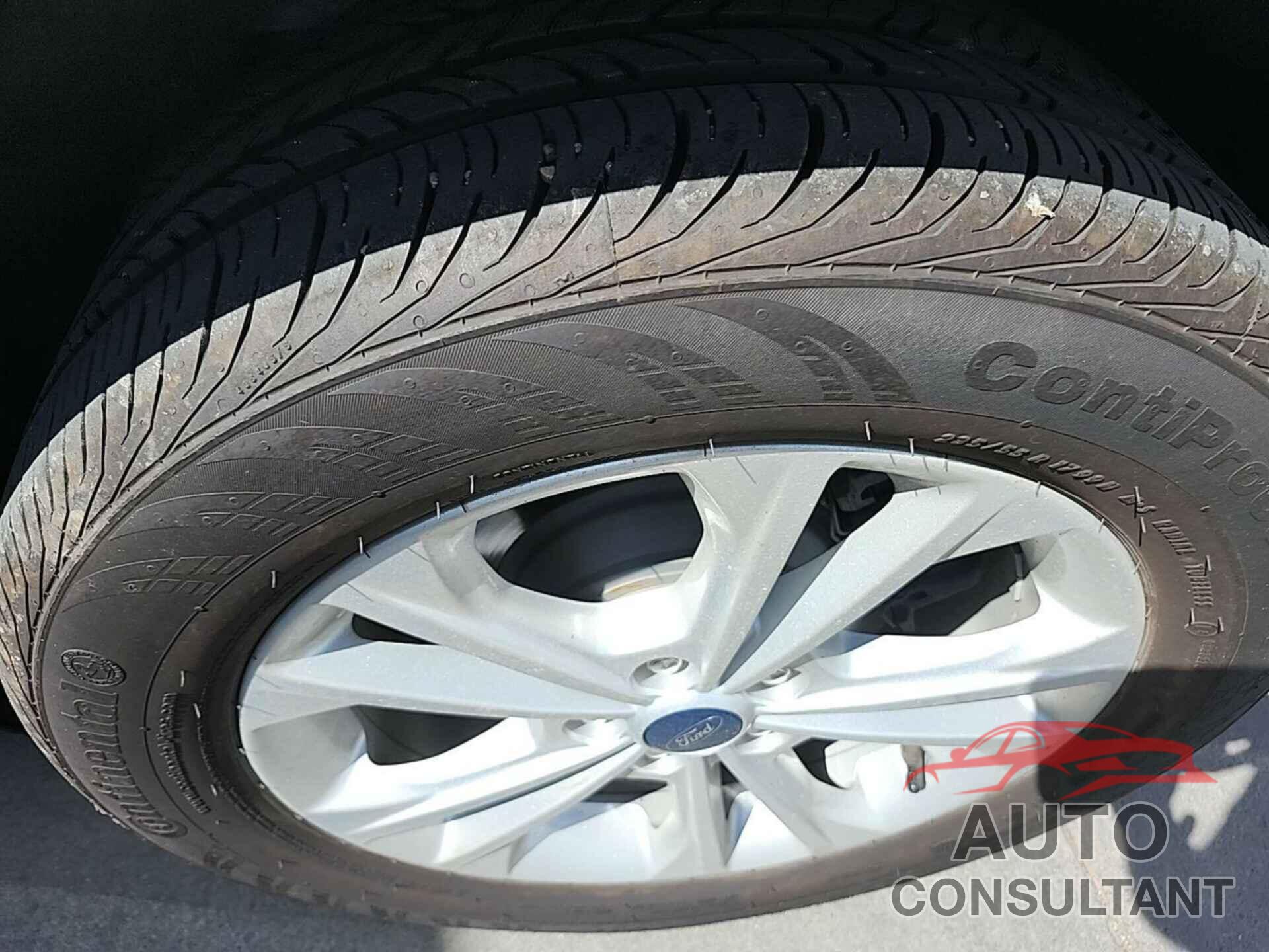 FORD ESCAPE 2019 - 1FMCU9HD3KUA71343