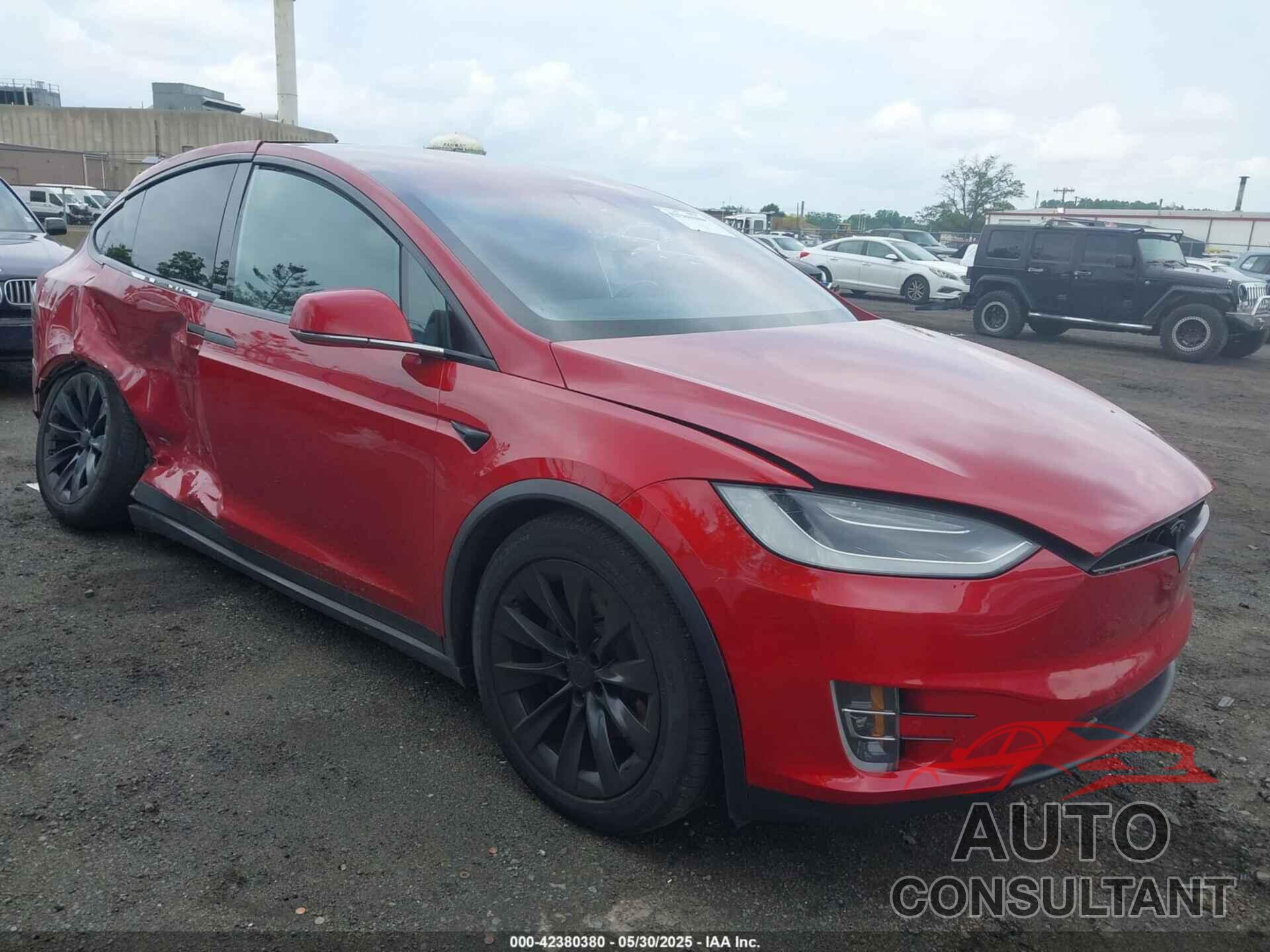 TESLA MODEL X 2018 - 5YJXCAE26JF103724
