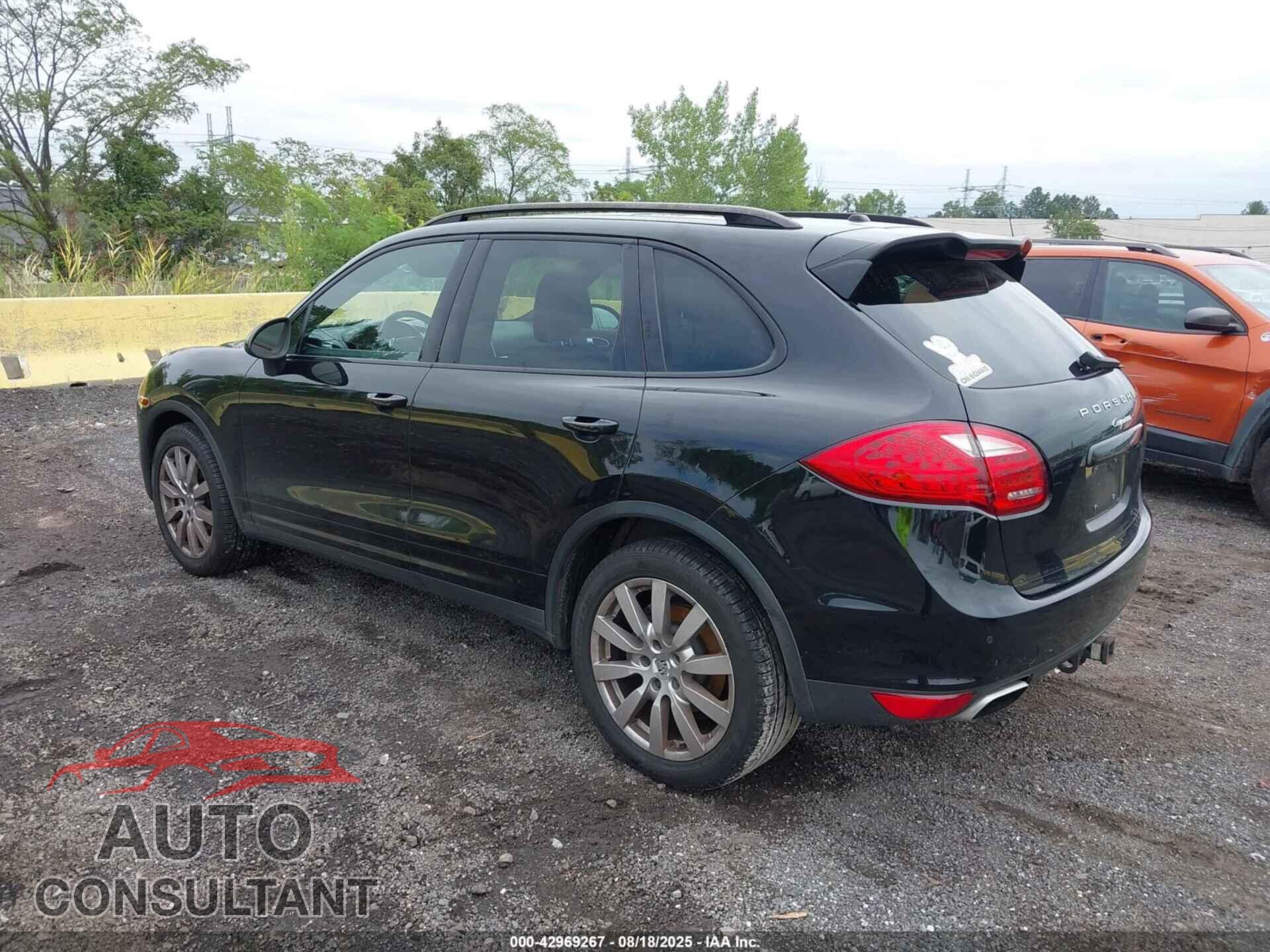 PORSCHE CAYENNE 2013 - WP1AA2A24DLA08375