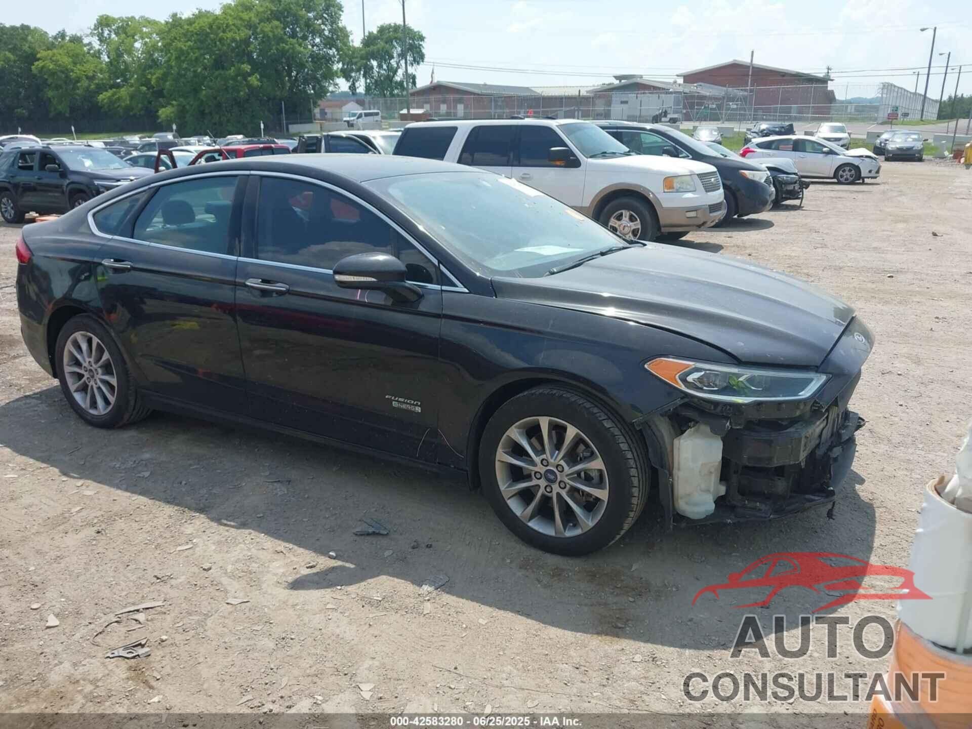 FORD FUSION ENERGI 2017 - 3FA6P0PU8HR174107