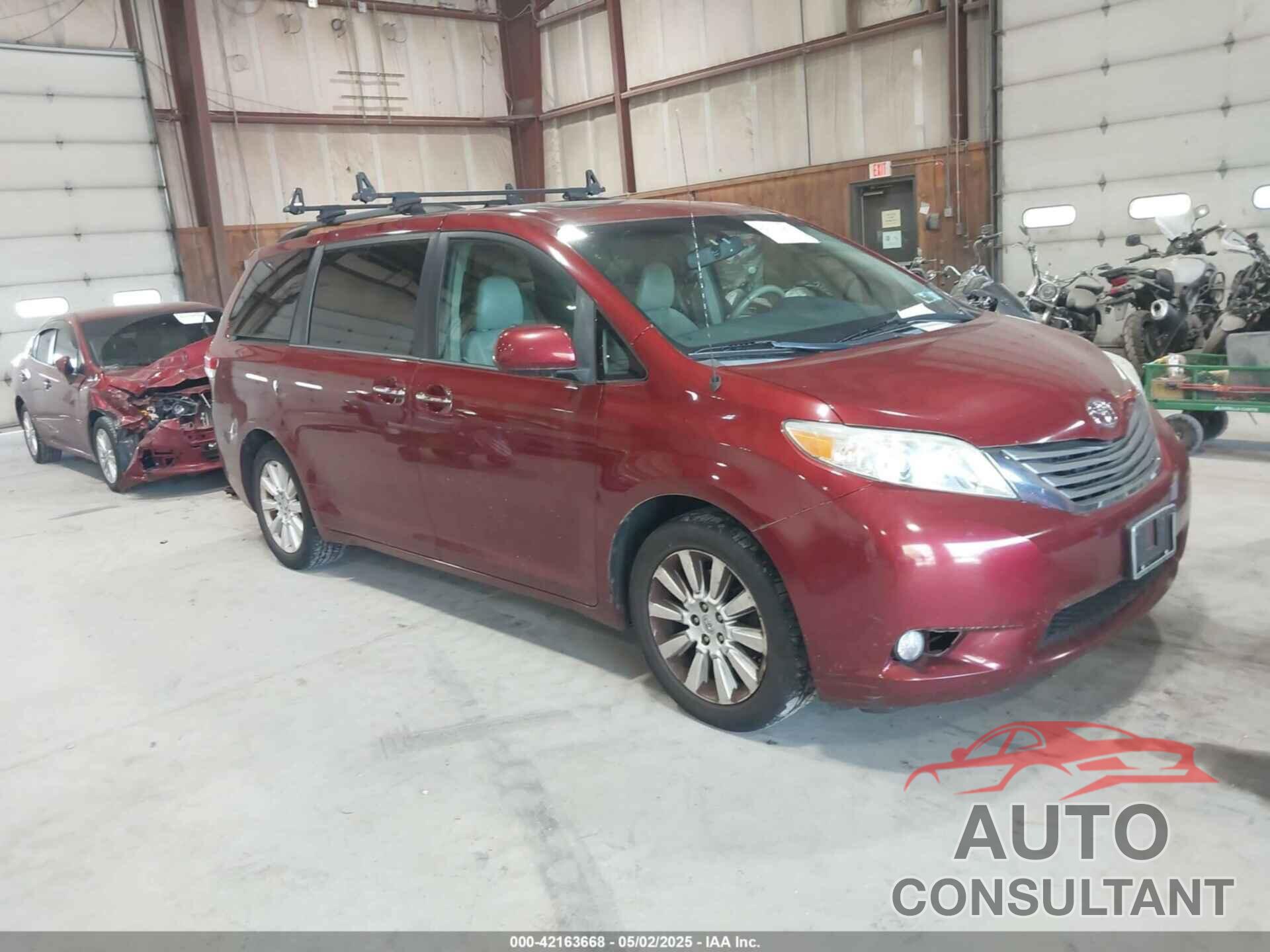 TOYOTA SIENNA 2013 - 5TDDK3DCXDS053048