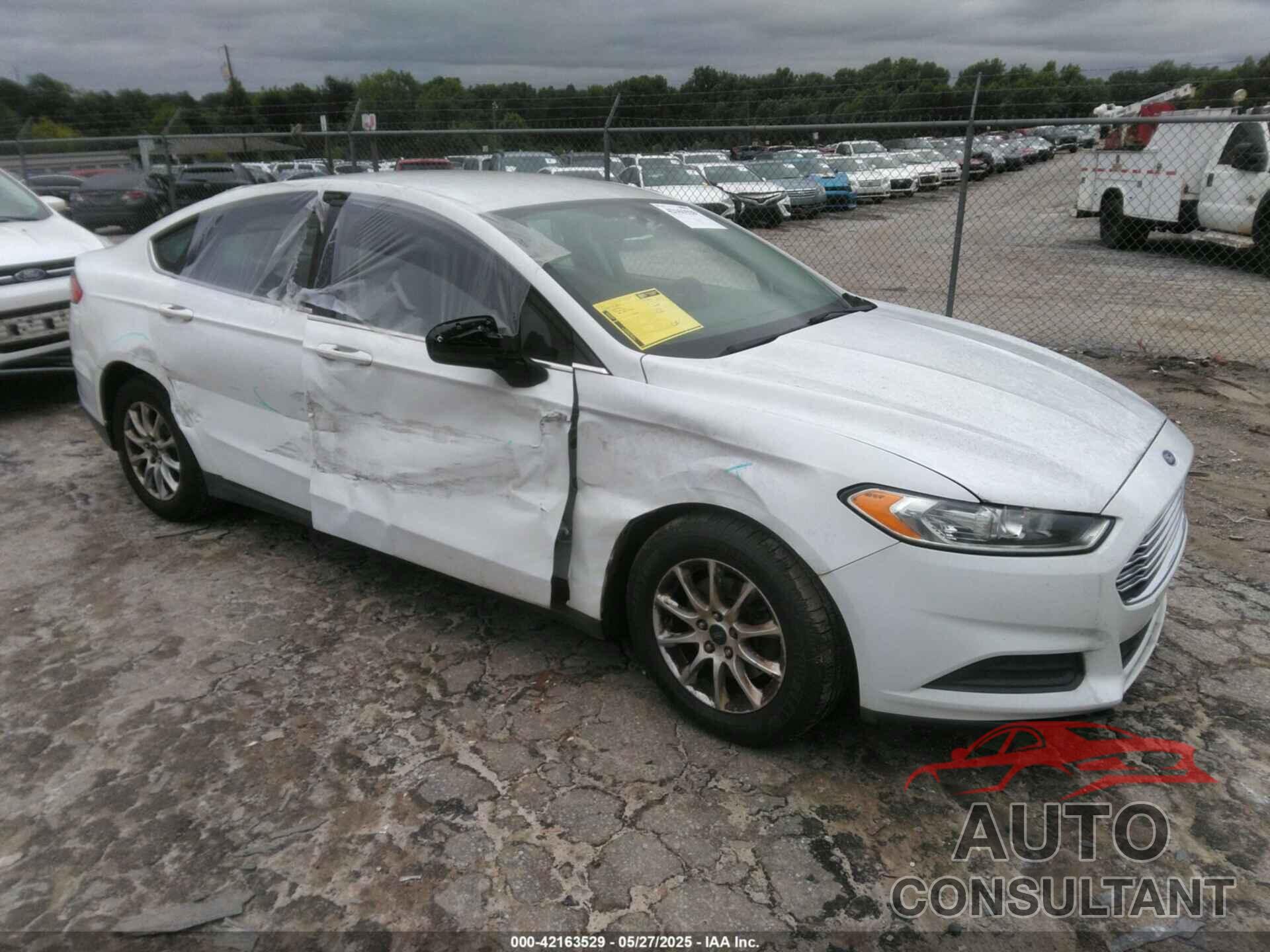 FORD FUSION 2016 - 3FA6P0G70GR126917