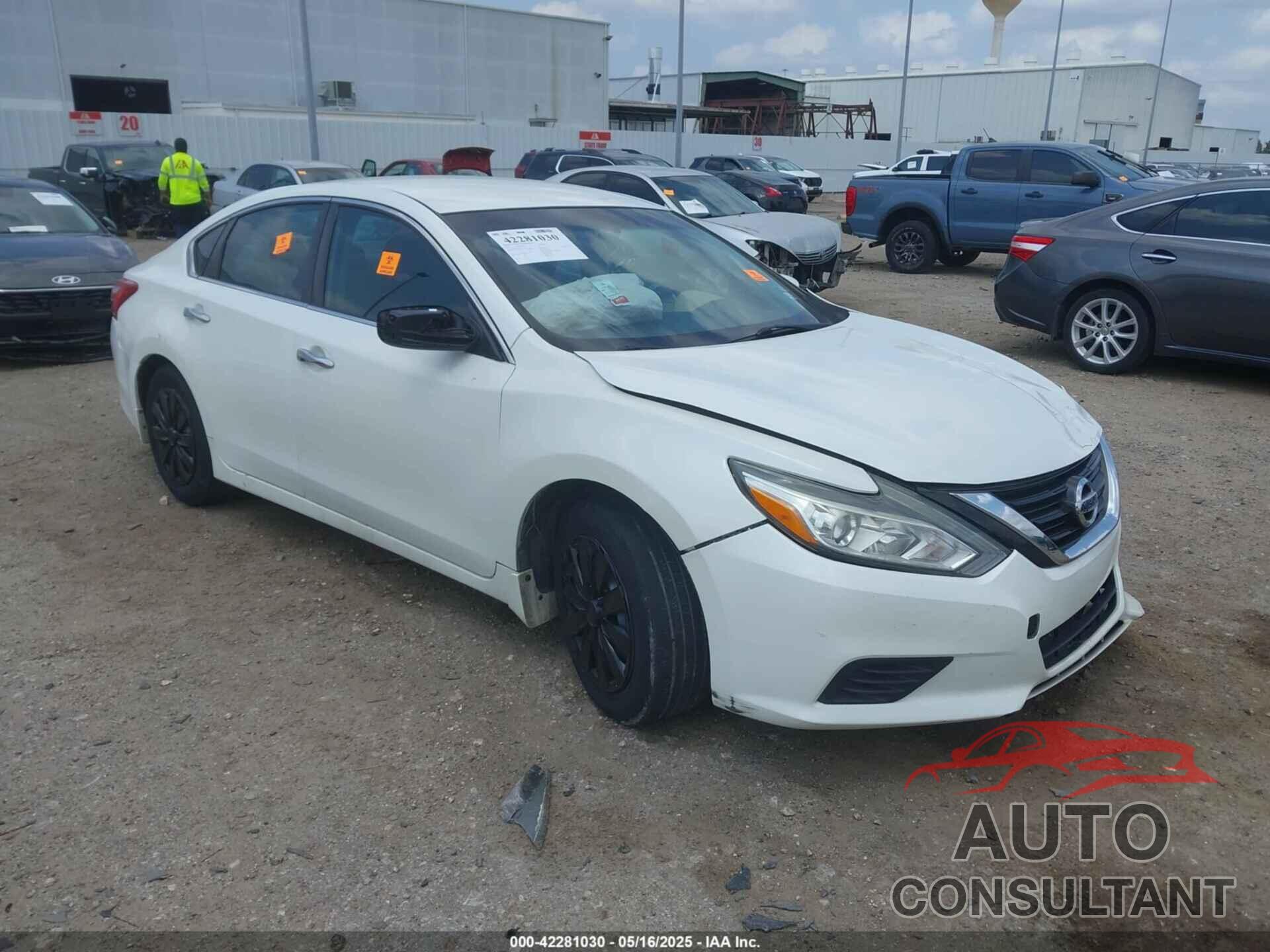NISSAN ALTIMA 2017 - 1N4AL3AP9HN310757