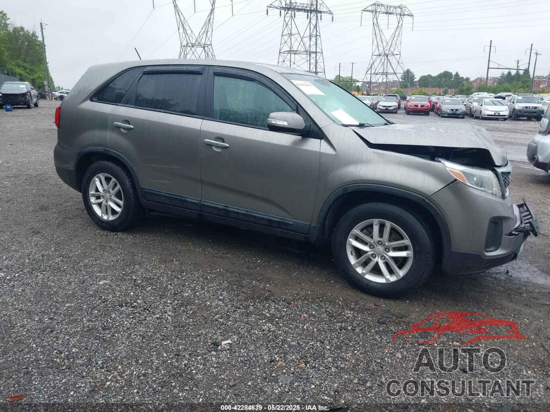 KIA SORENTO 2014 - 5XYKT3A65EG544922