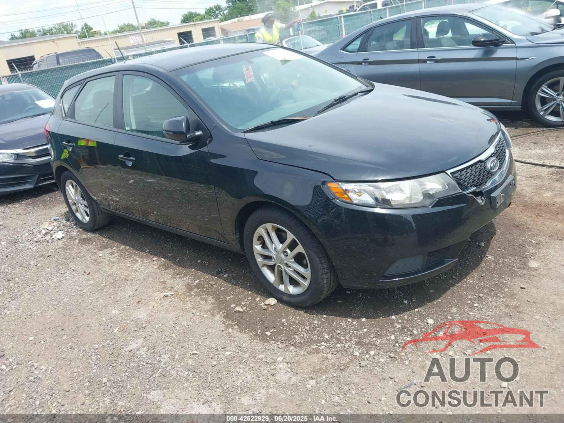 KIA FORTE 2011 - KNAFU5A22B5328860