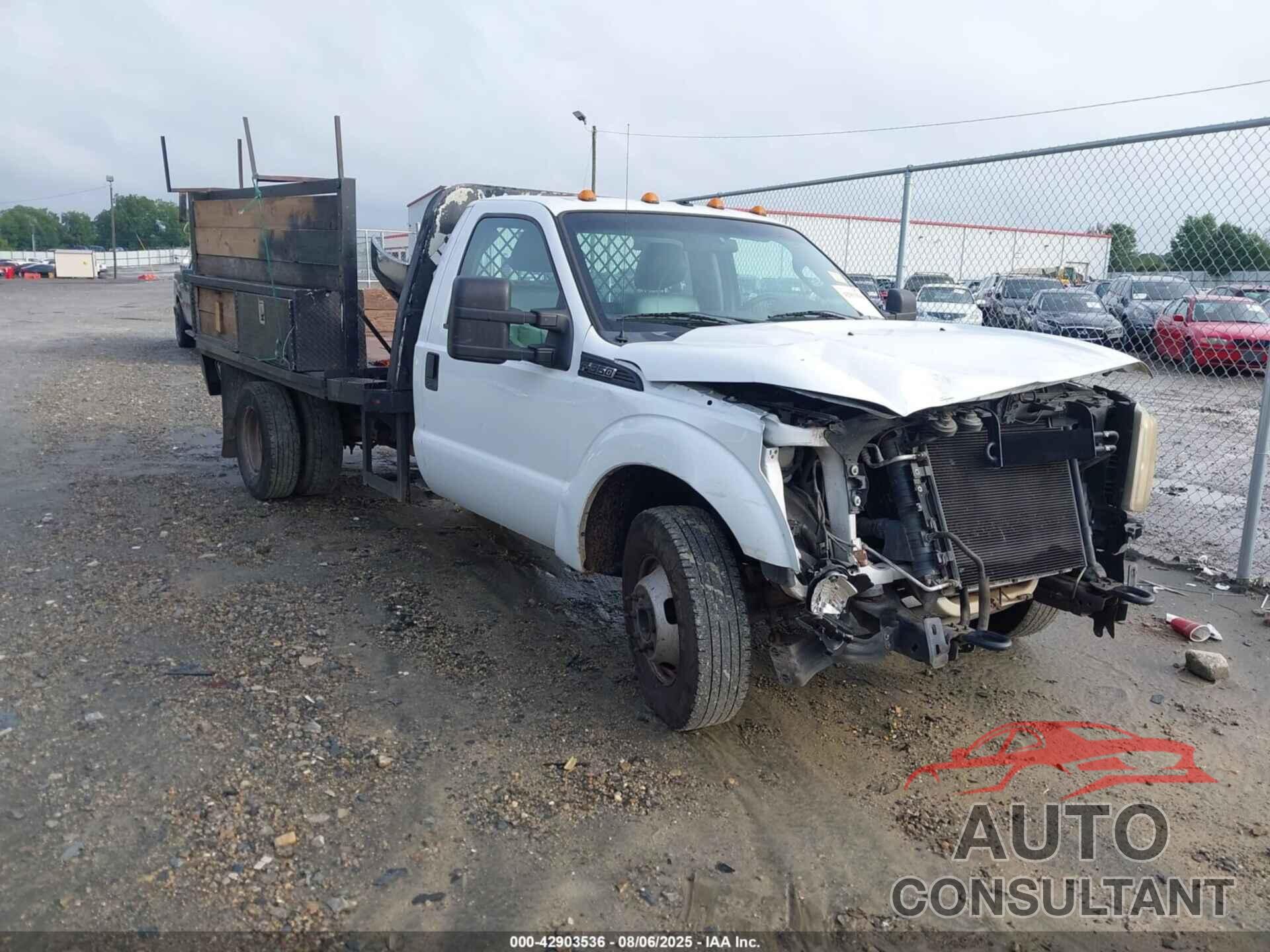FORD F-350 CHASSIS 2015 - 1FDRF3G69FEC17846