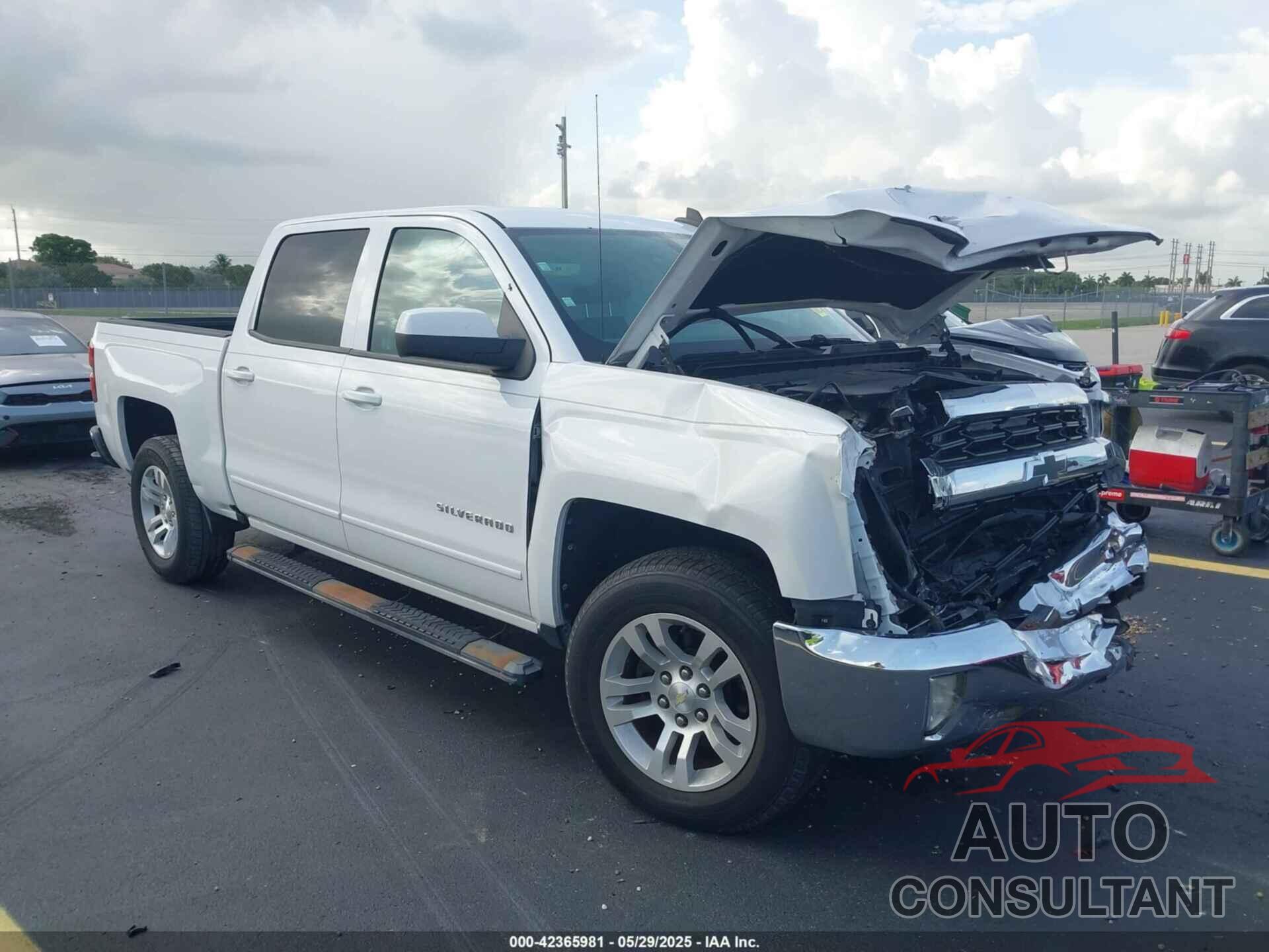 CHEVROLET SILVERADO 1500 2017 - 3GCPCREC9HG119945