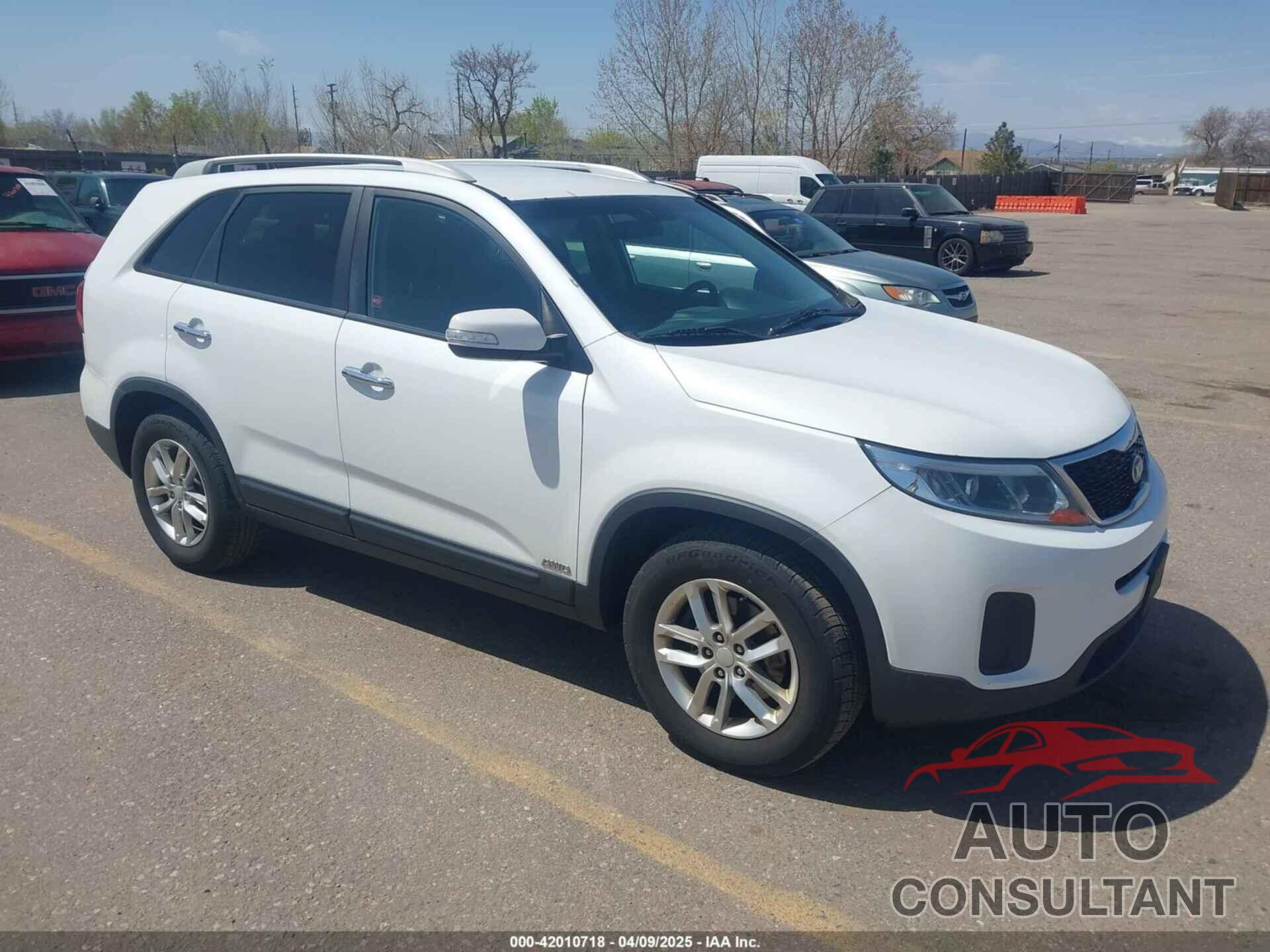 KIA SORENTO 2015 - 5XYKTDA78FG649602