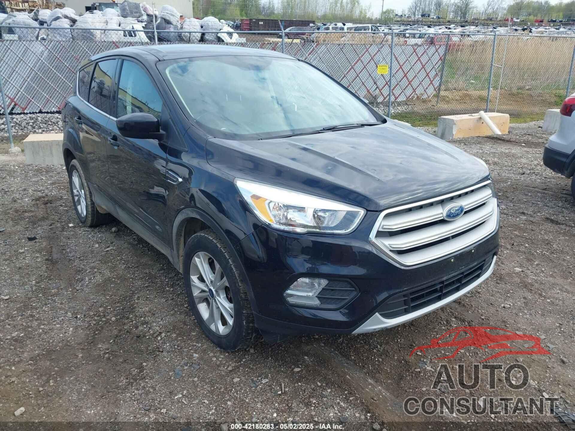 FORD ESCAPE 2019 - 1FMCU9GD5KUB25307