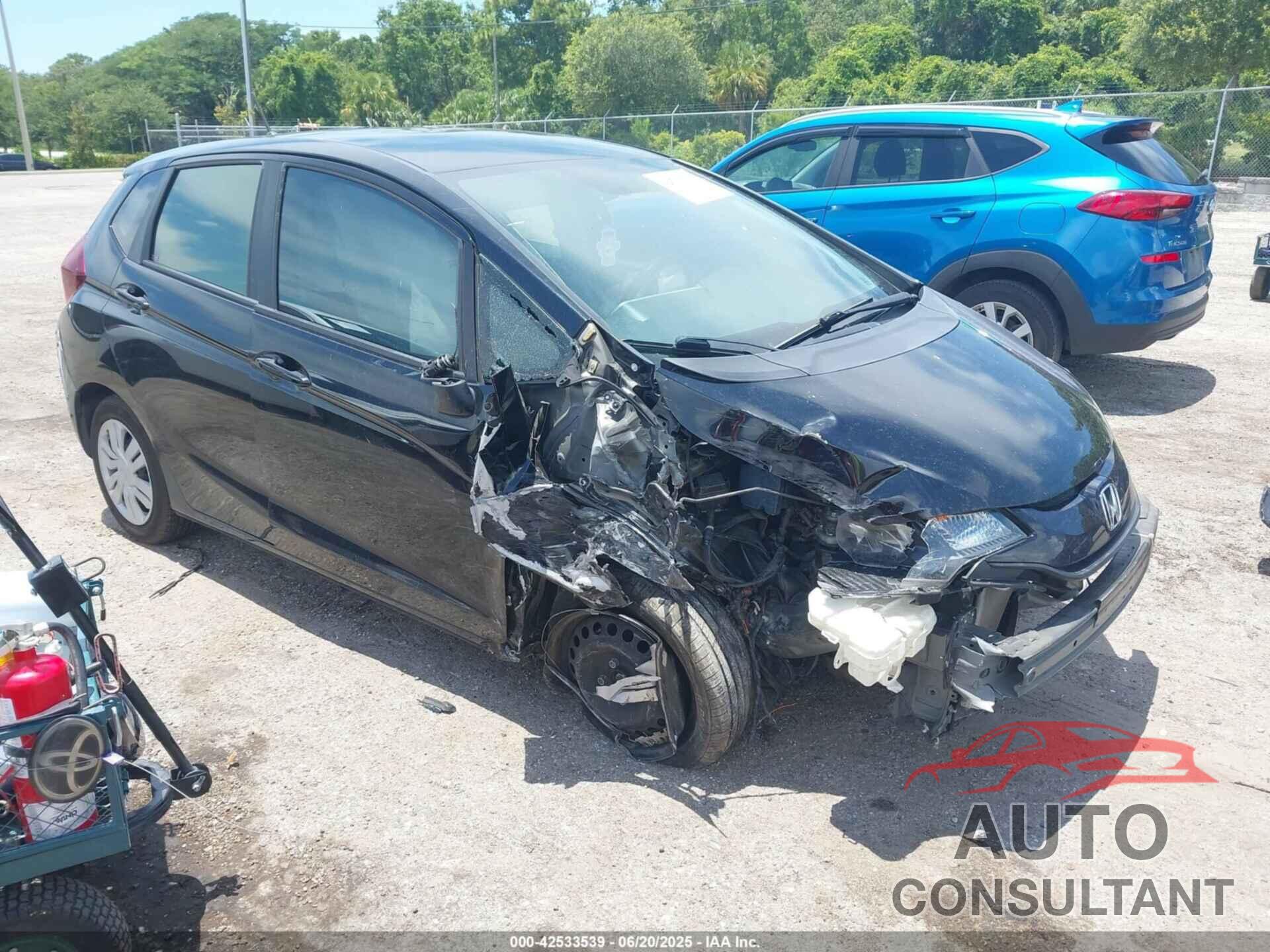 HONDA FIT 2016 - JHMGK5H56GX024812