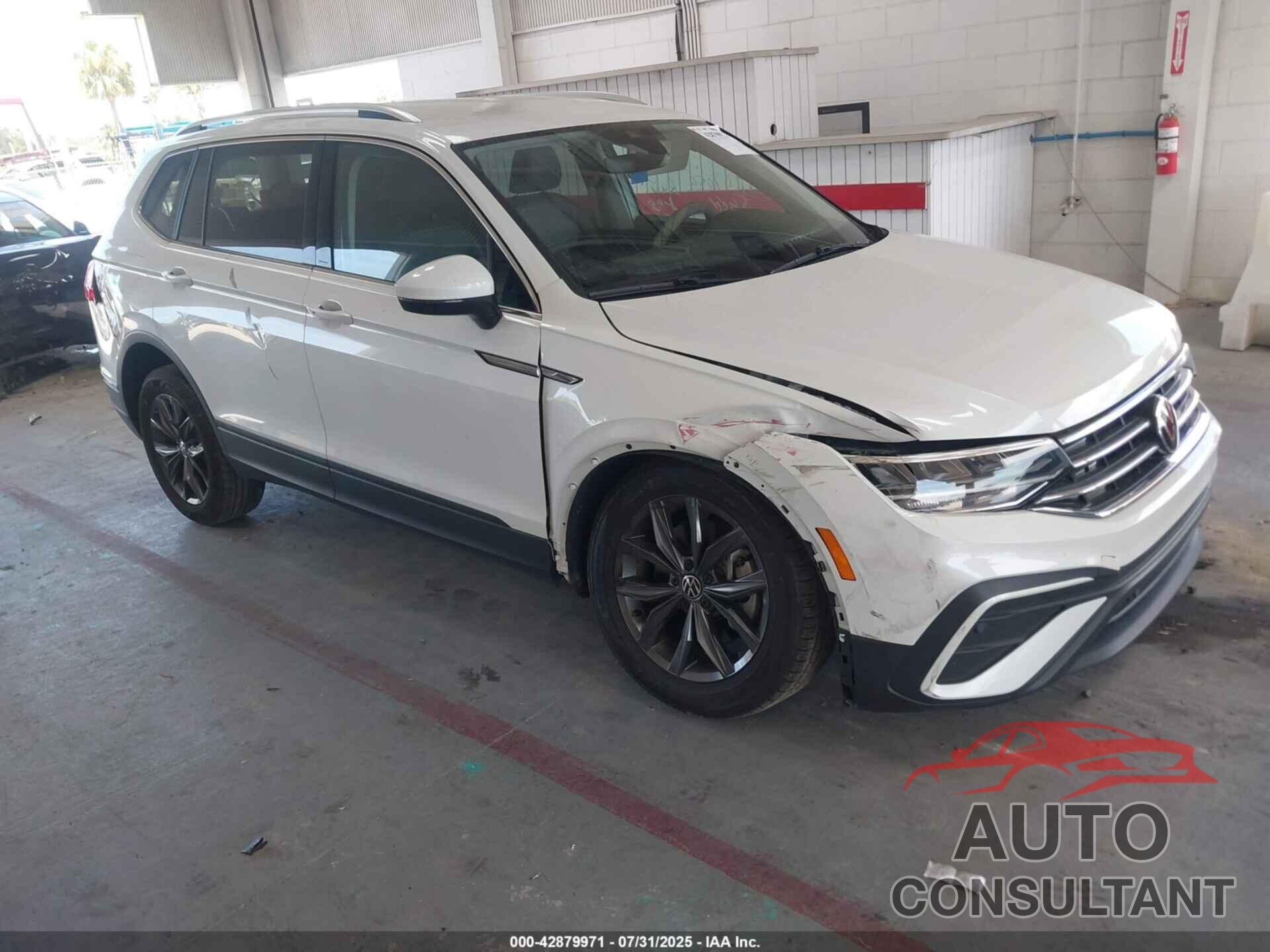 VOLKSWAGEN TIGUAN 2023 - 3VV3B7AX2PM140121