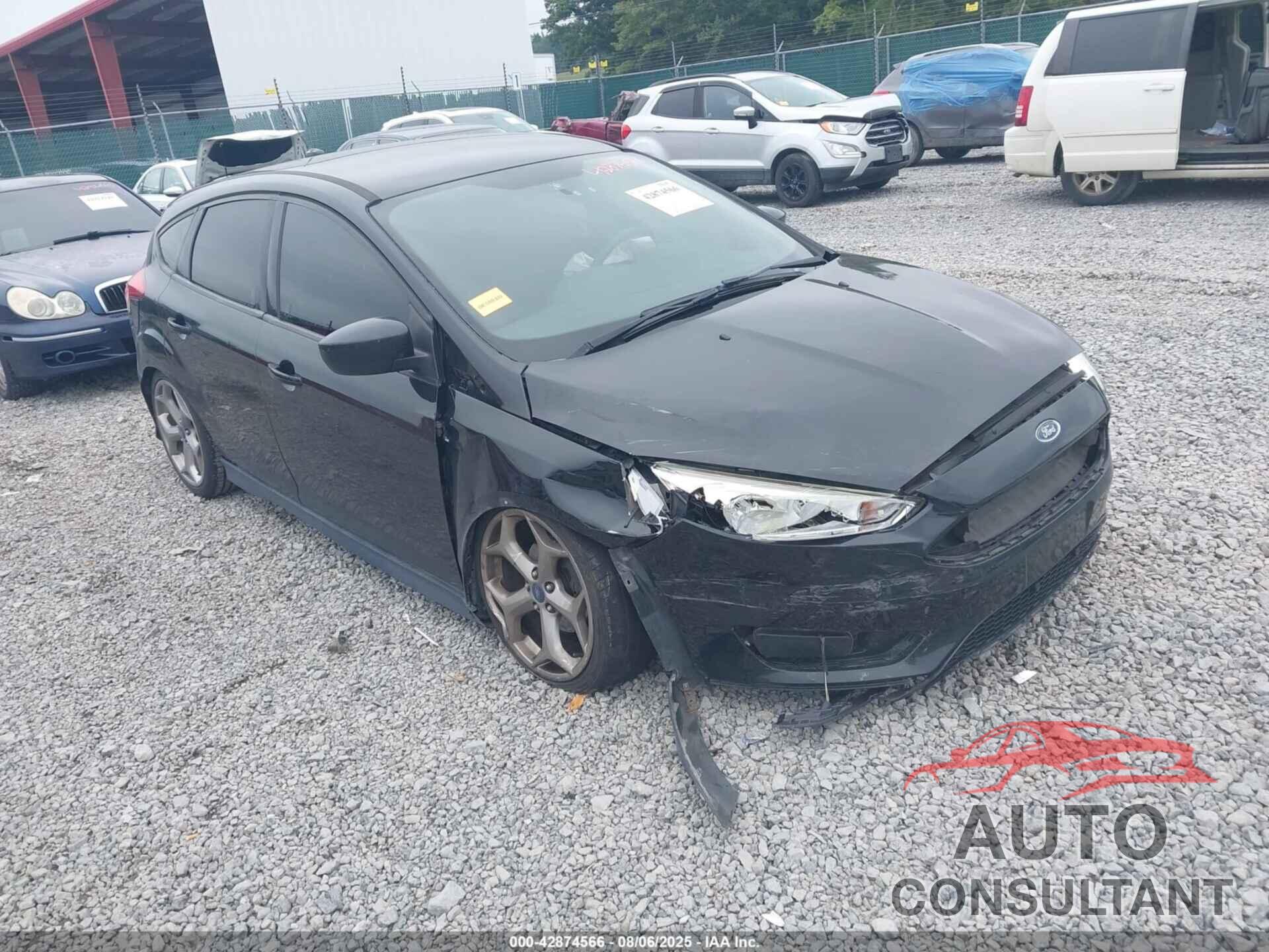 FORD FOCUS 2018 - 1FADP3K29JL210227