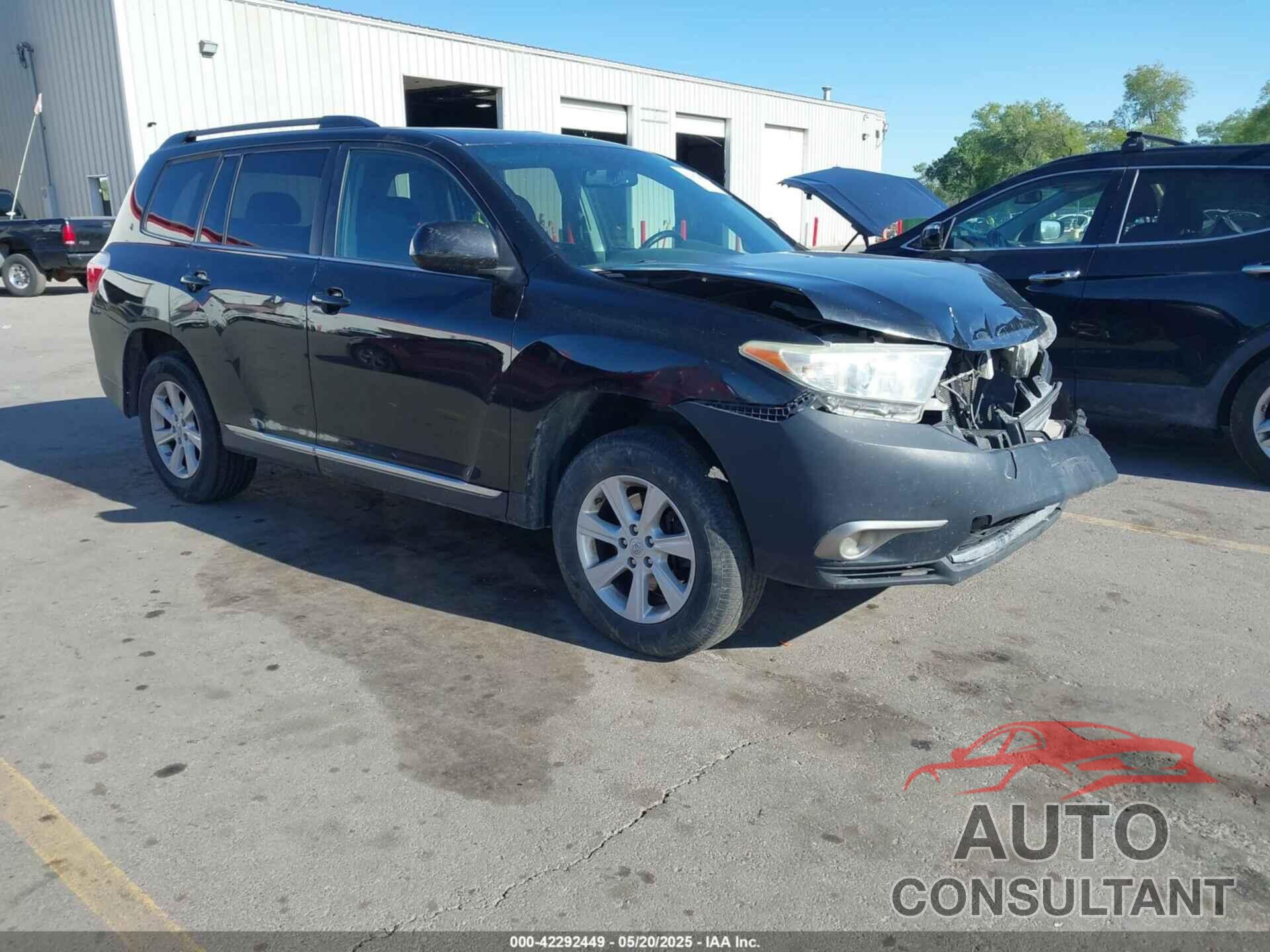 TOYOTA HIGHLANDER 2013 - 5TDBK3EH0DS212225