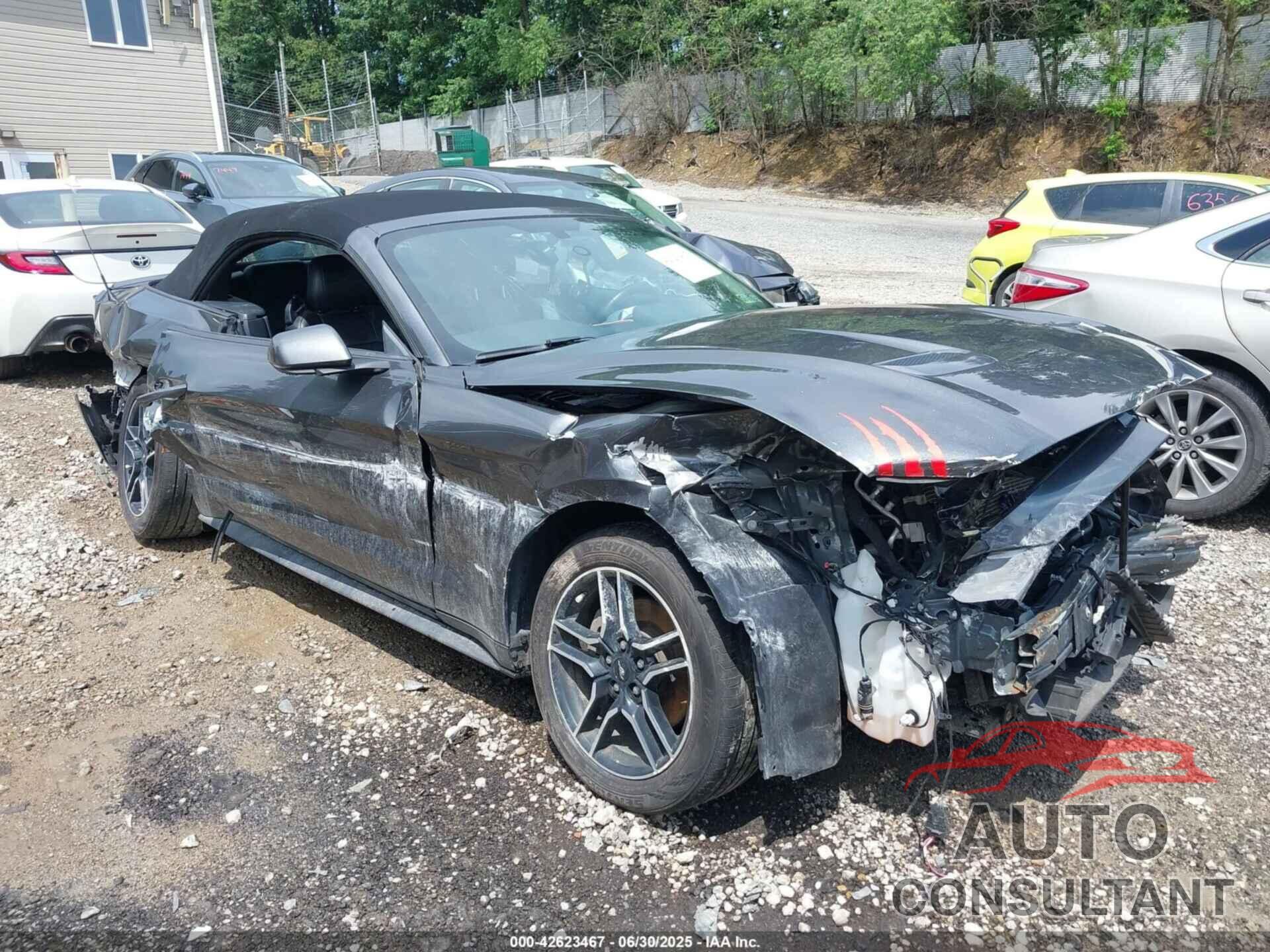 FORD MUSTANG 2020 - 1FATP8UH3L5137681