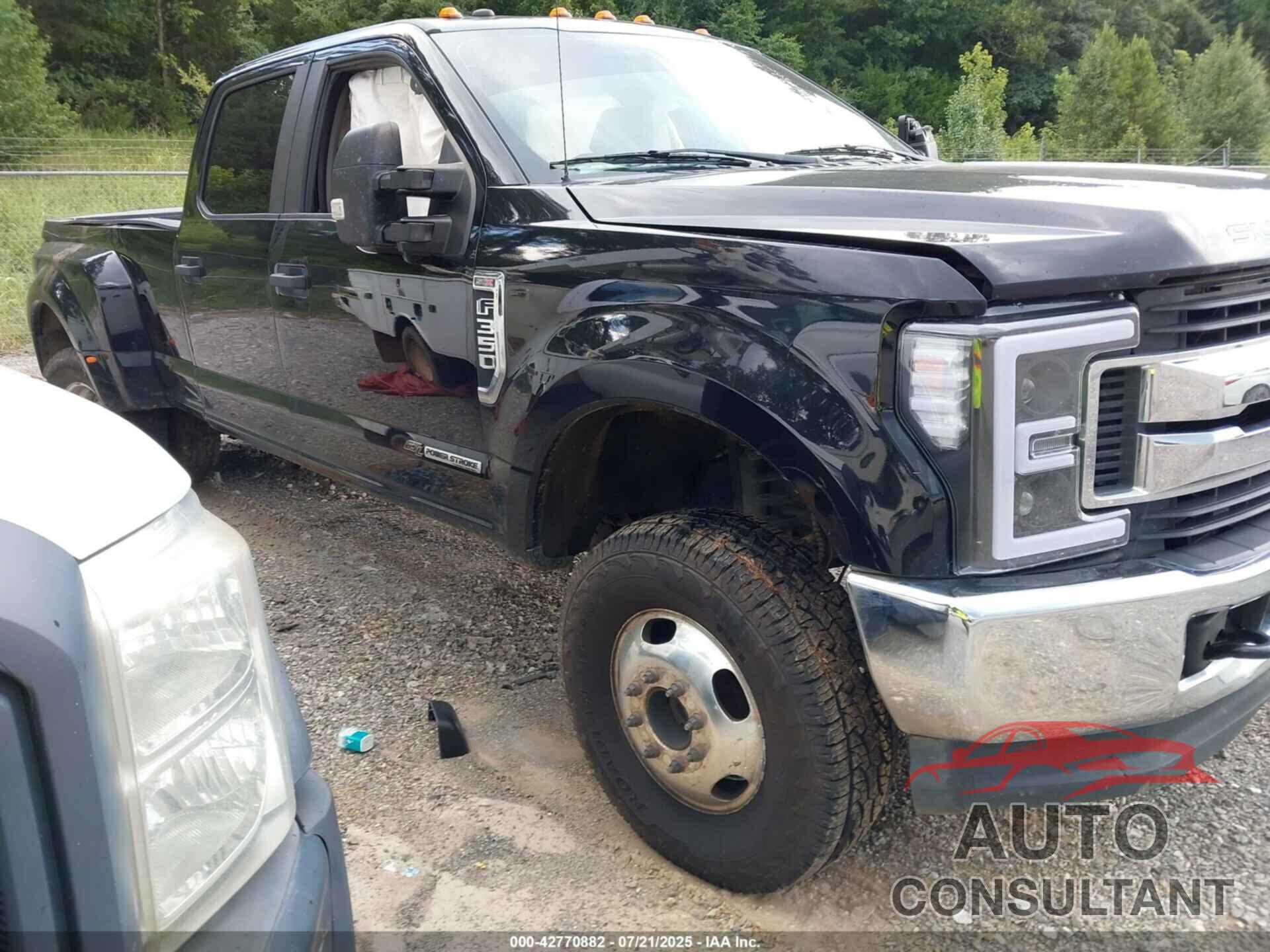 FORD F-350 2018 - 1FT8W3DTXJEB80129