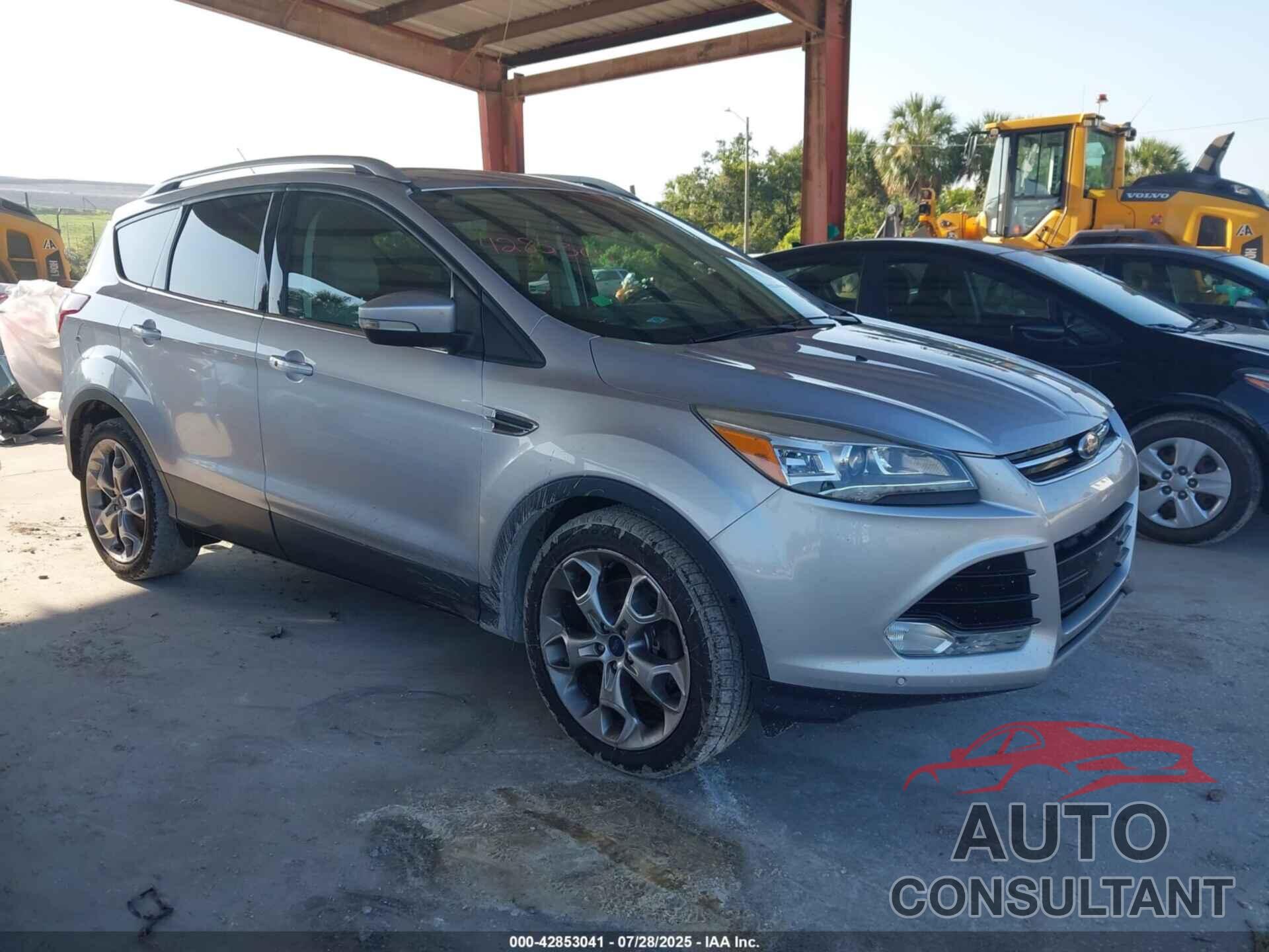 FORD ESCAPE 2015 - 1FMCU9JX1FUA97093