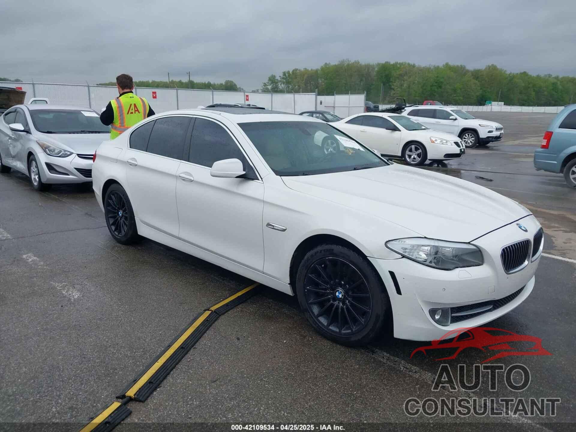 BMW 535I 2012 - WBAFU7C57CDU64640