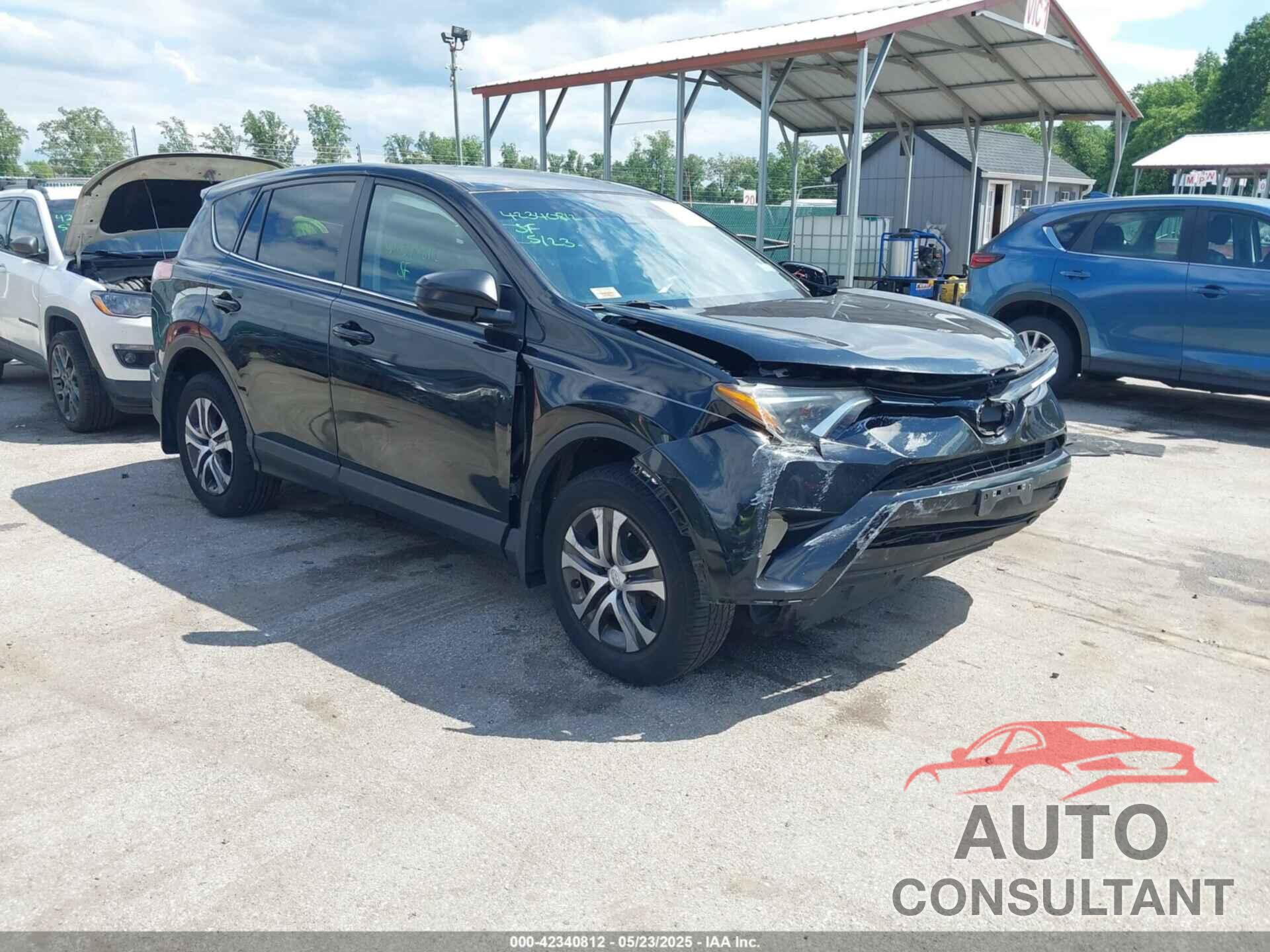 TOYOTA RAV4 2018 - 2T3BFREV5JW782406