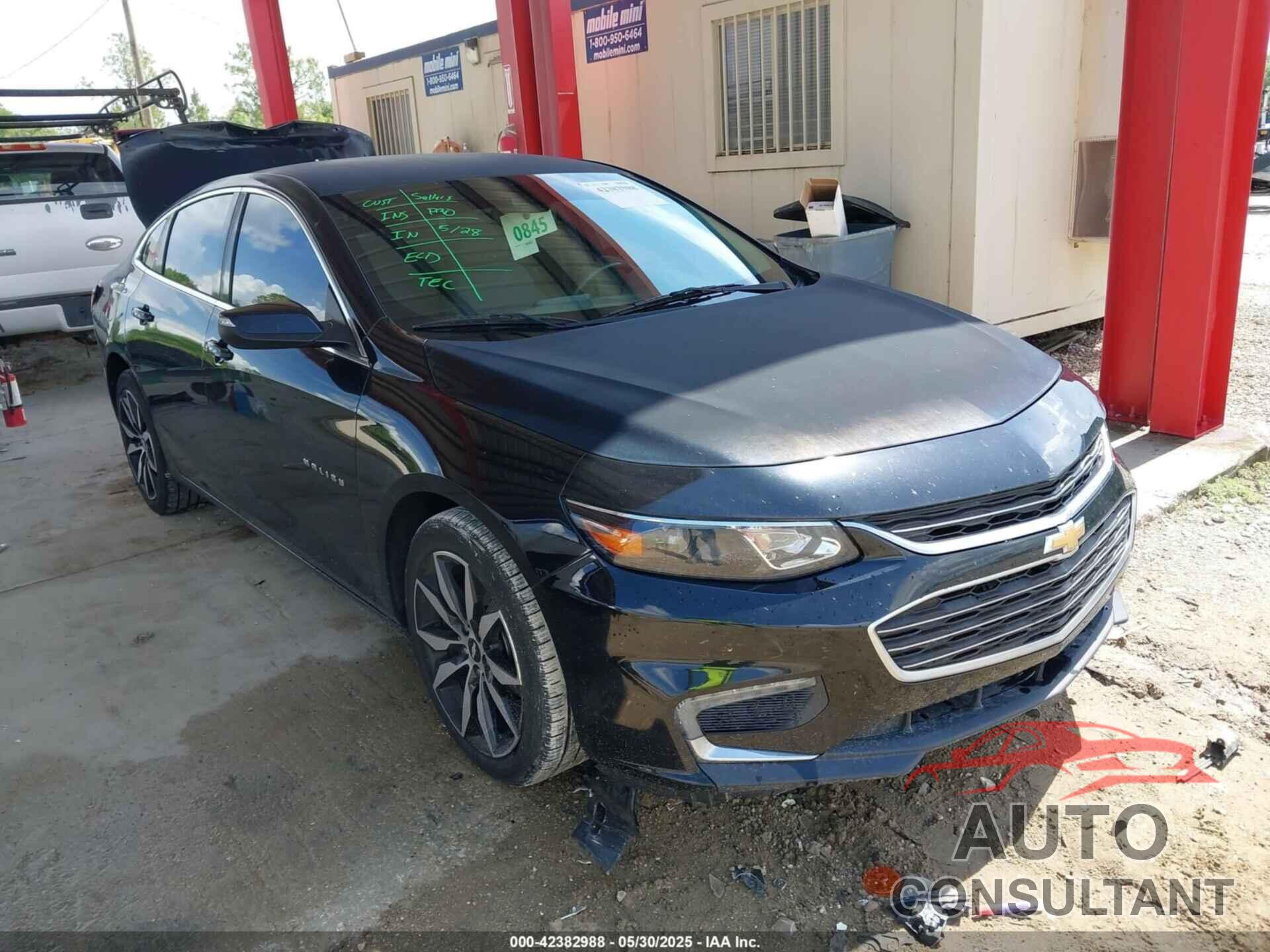 CHEVROLET MALIBU 2017 - 1G1ZE5ST6HF251605