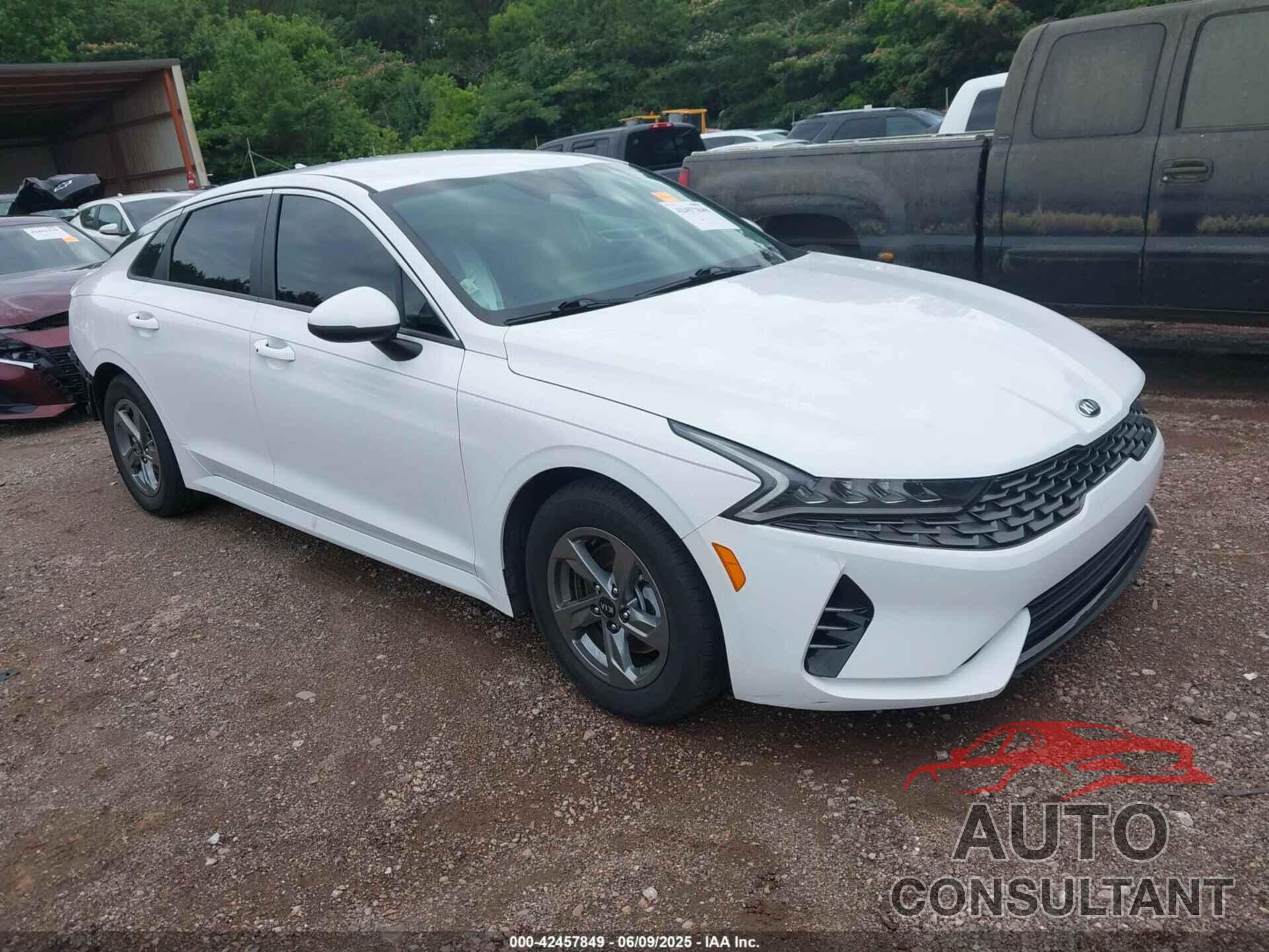 KIA K5 2021 - 5XXG14J27MG023993